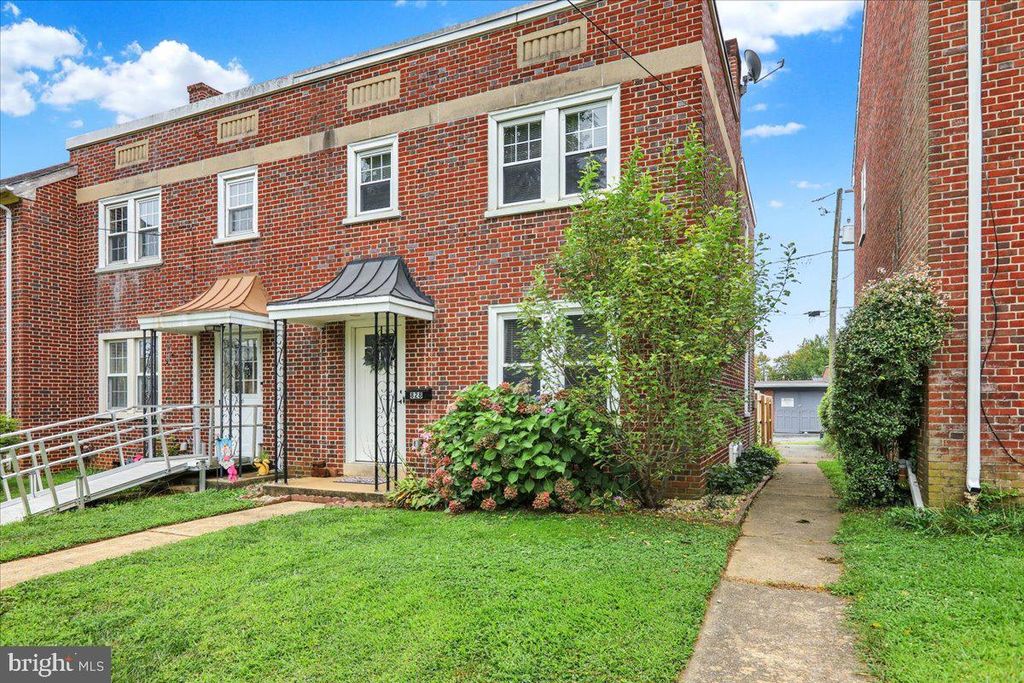 Photo of 828 Fremont Street, LANCASTER, PA 17603 (MLS # PALA2074074)