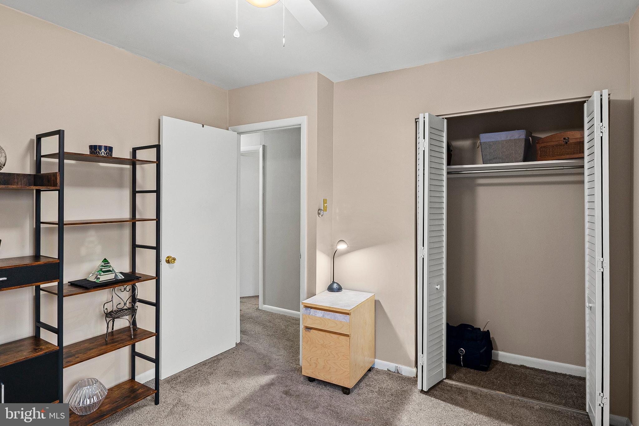 VILLAGE OF OAKLAND MILLS - Residential