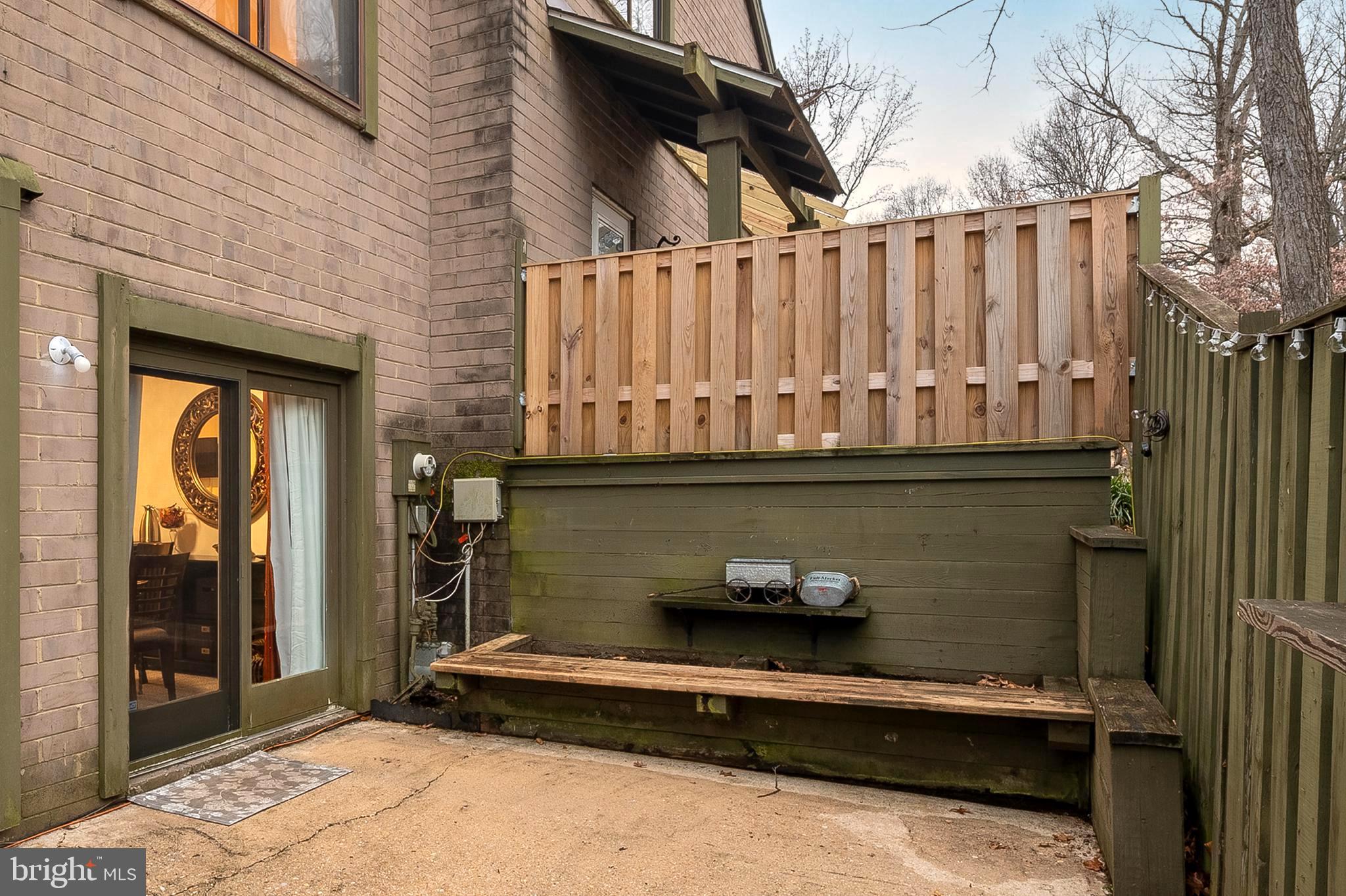 VILLAGE OF OAKLAND MILLS - Residential