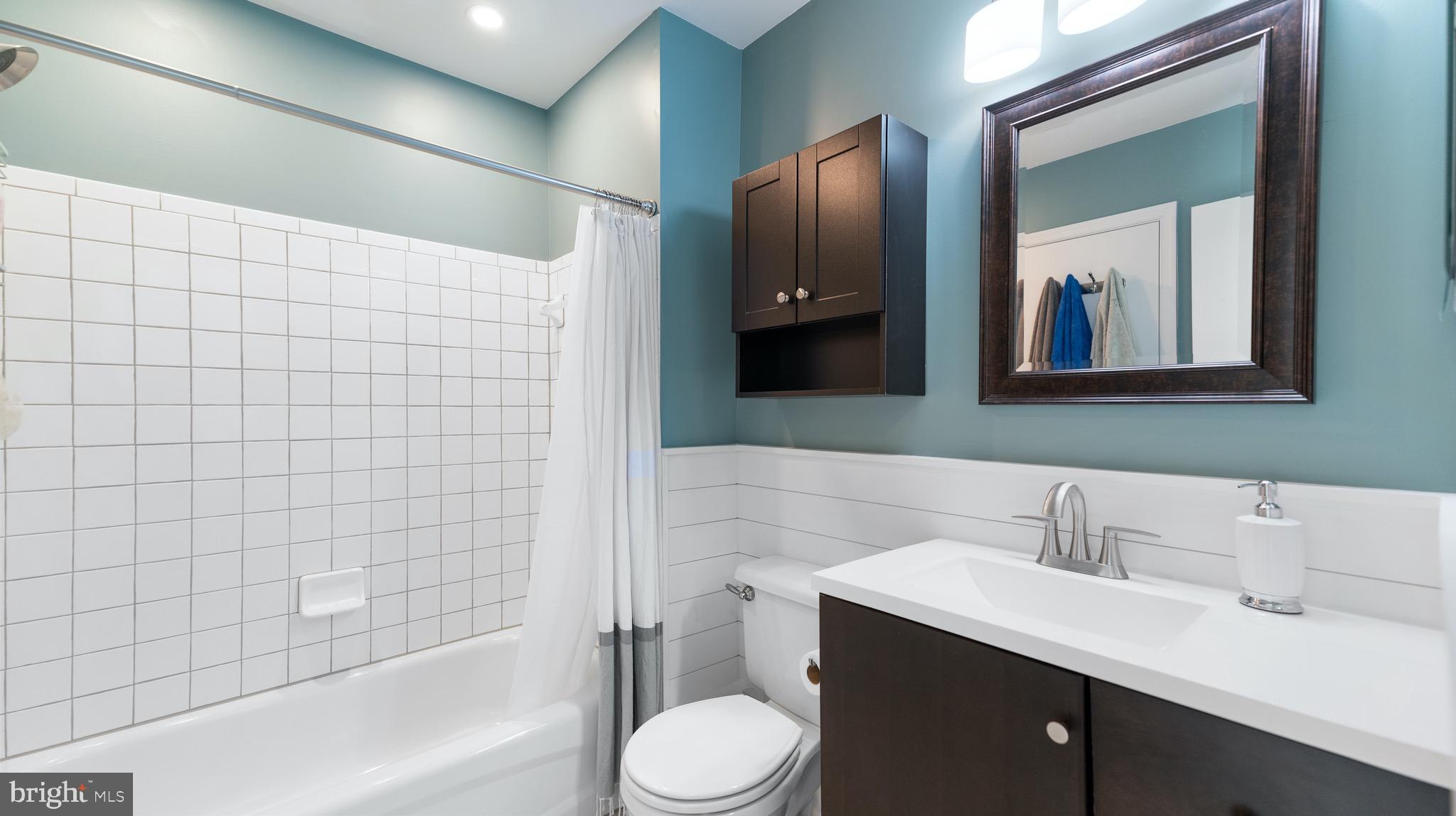 BROWNSTOWN ESTATES - Residential