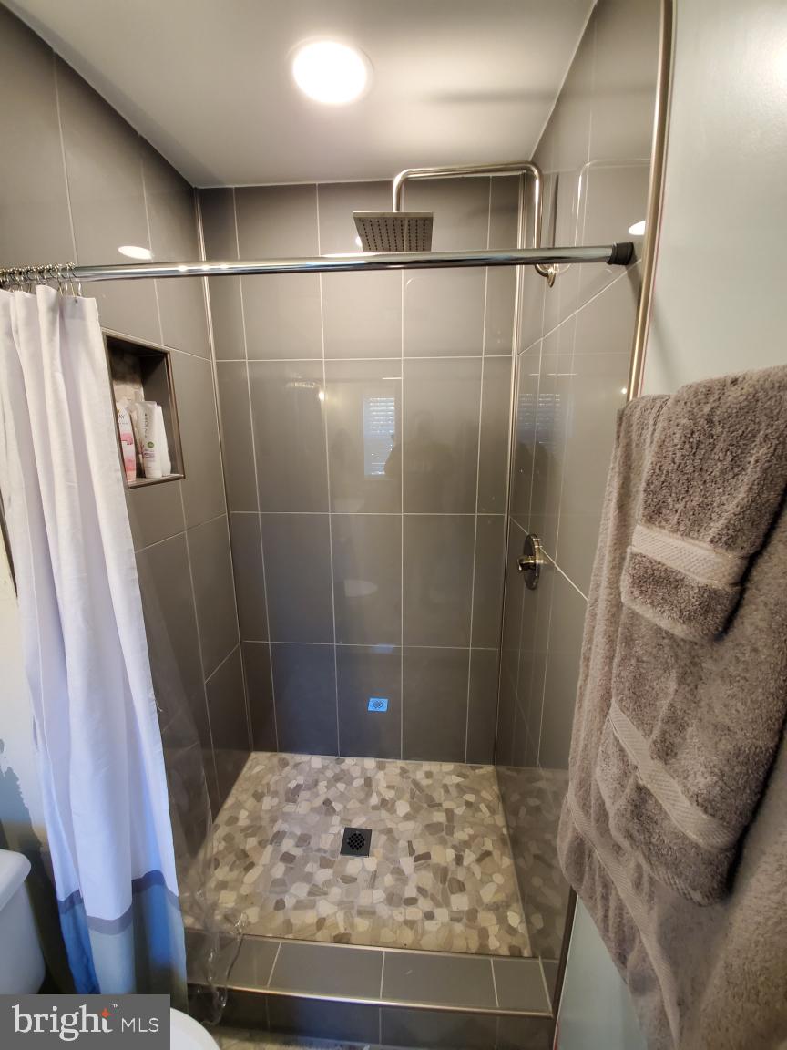 BROWNSTOWN ESTATES - Residential