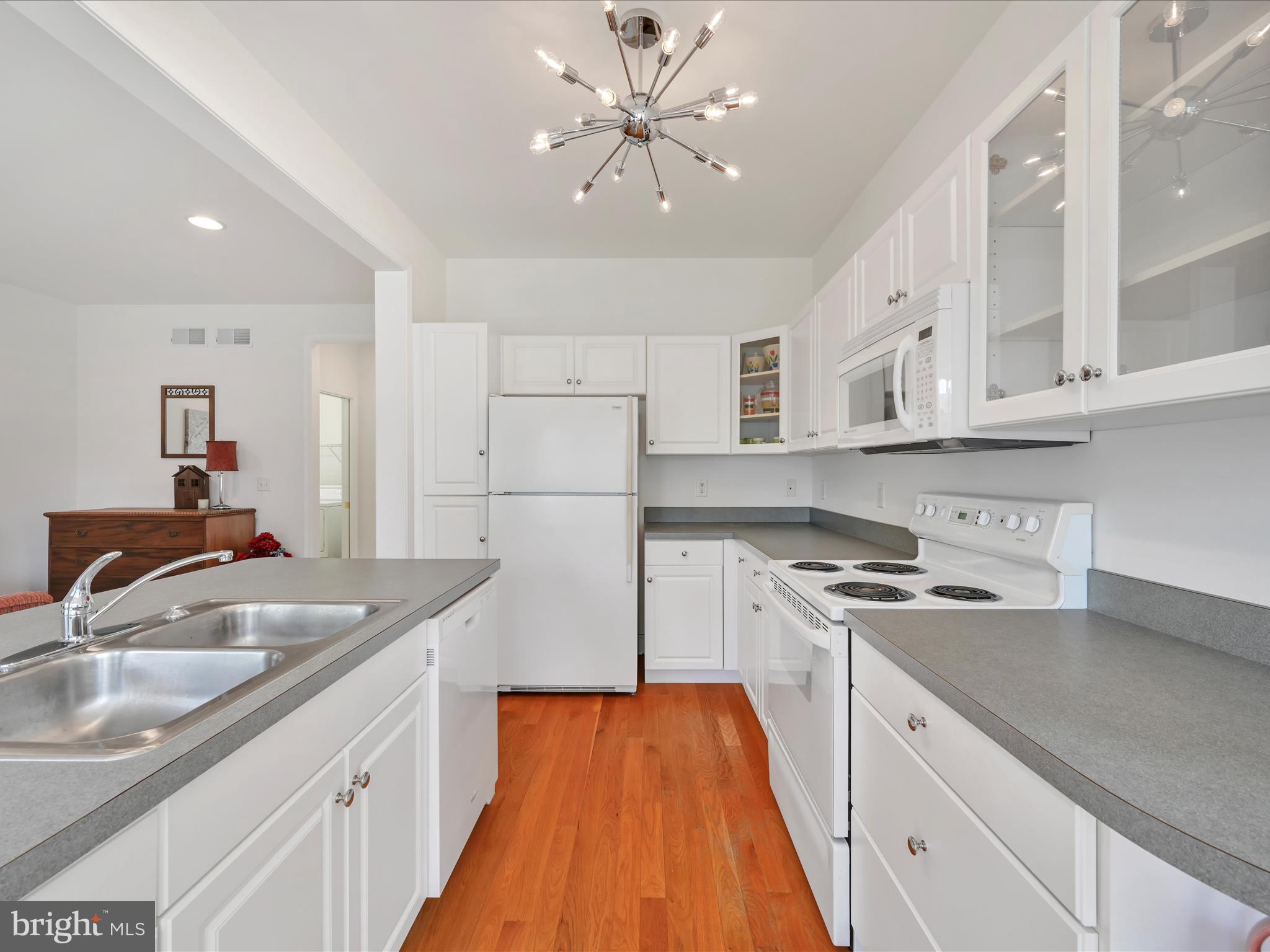 BENT CREEK VILLAS - Residential