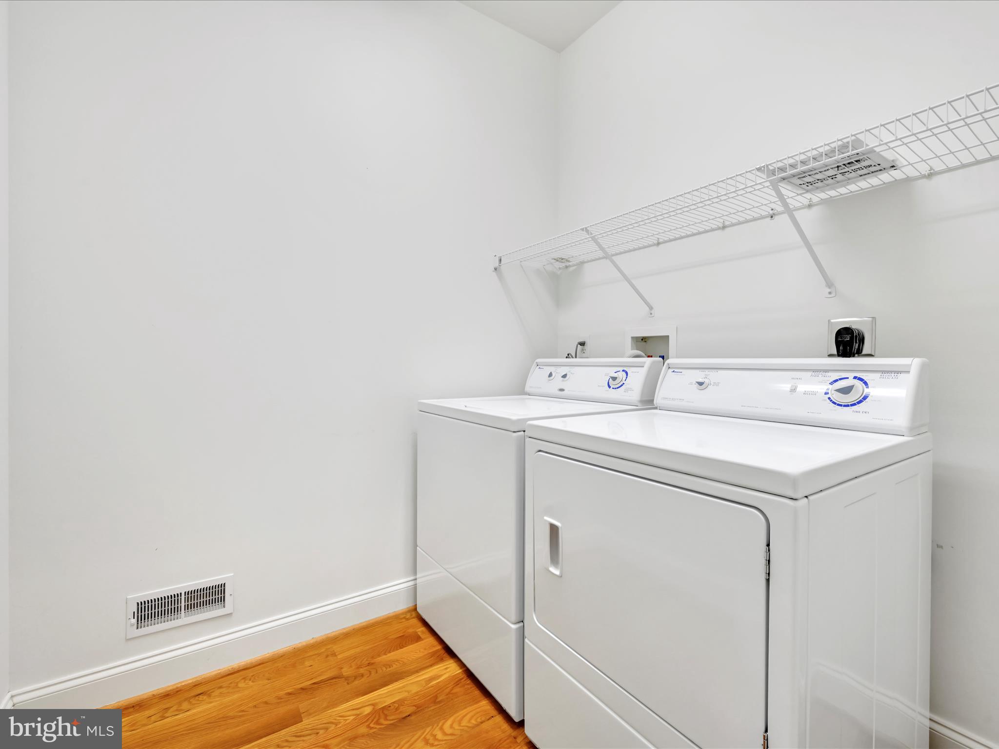 BENT CREEK VILLAS - Residential