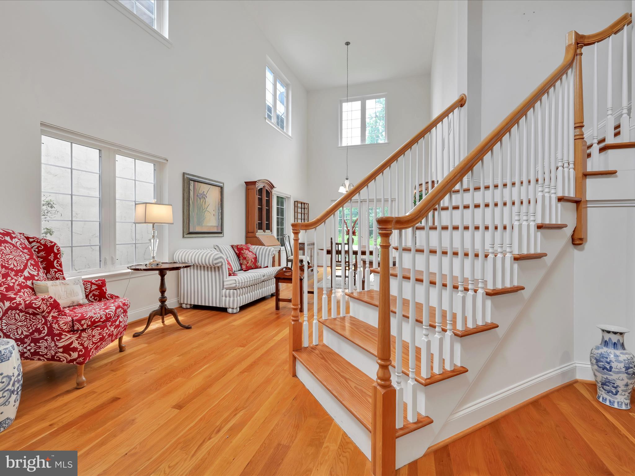 1082 STILLWOOD CIRCLE
