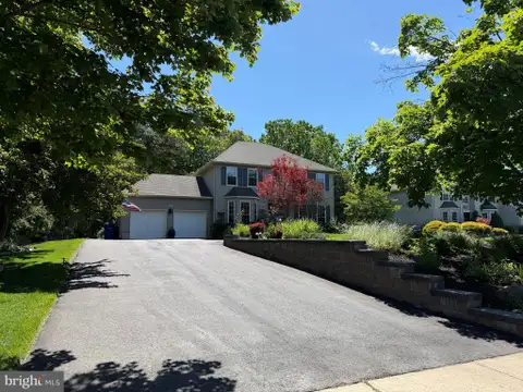 618 Winterberry Boulevard, Jackson, NJ MLS: NJOC2042462