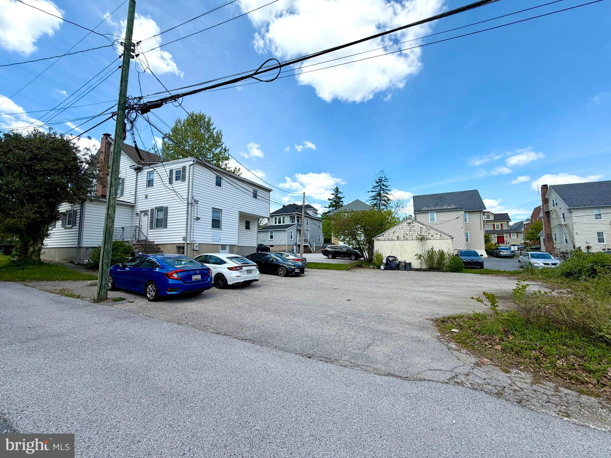 TOWSON - Residential