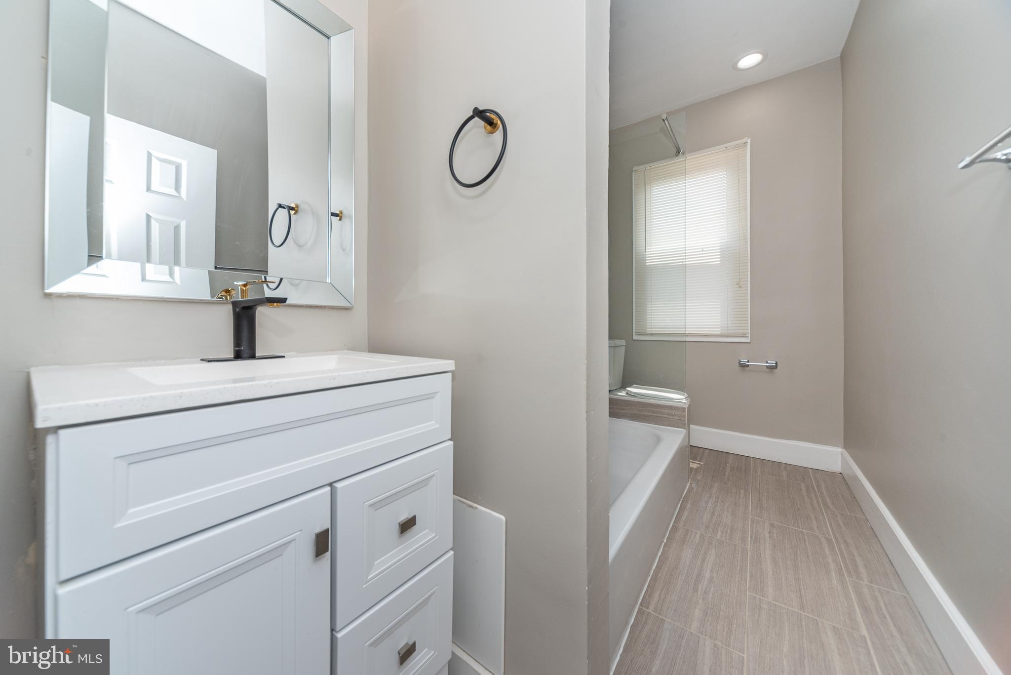 WASHINGTON VILLAGE - Residential