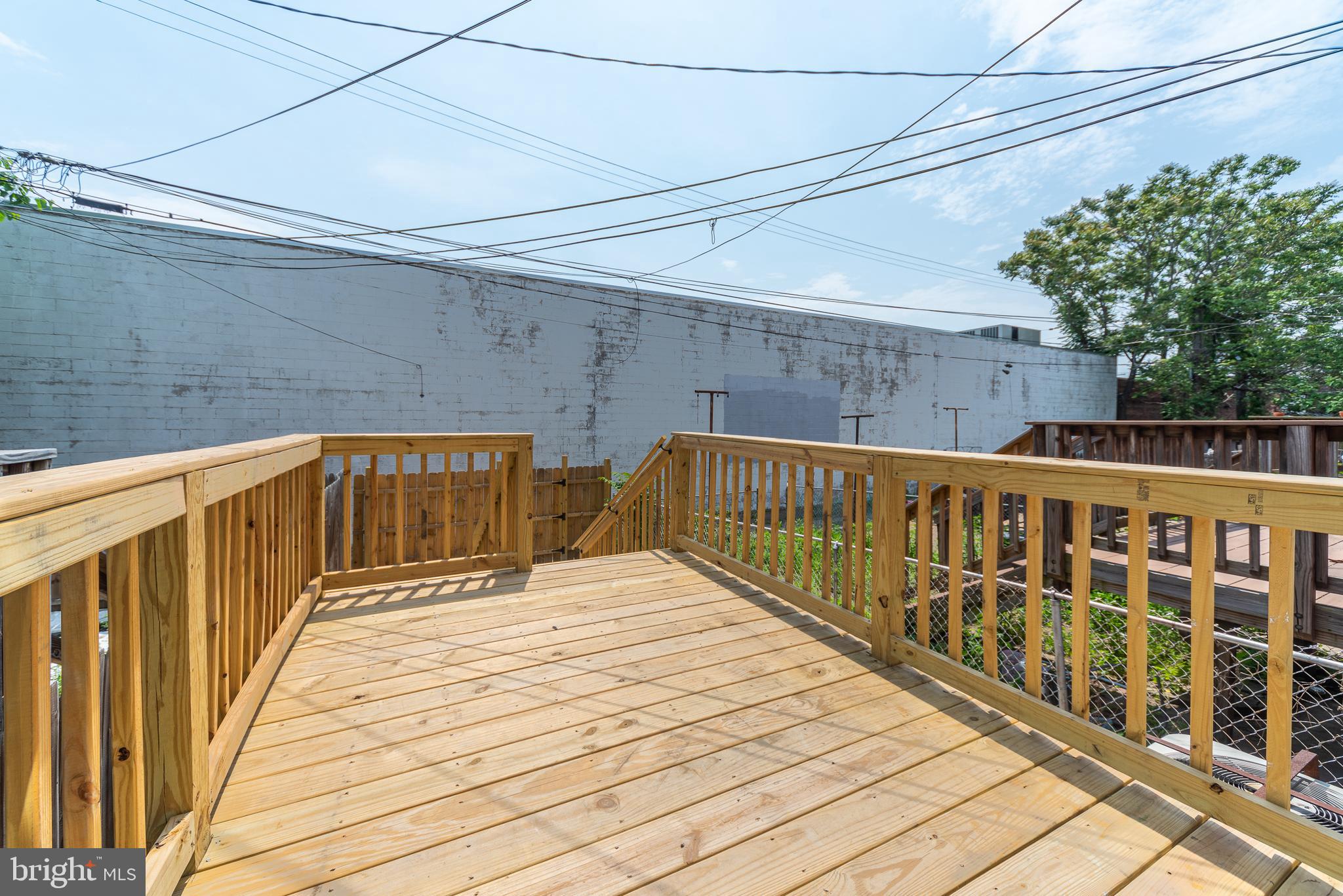 WASHINGTON VILLAGE - Residential