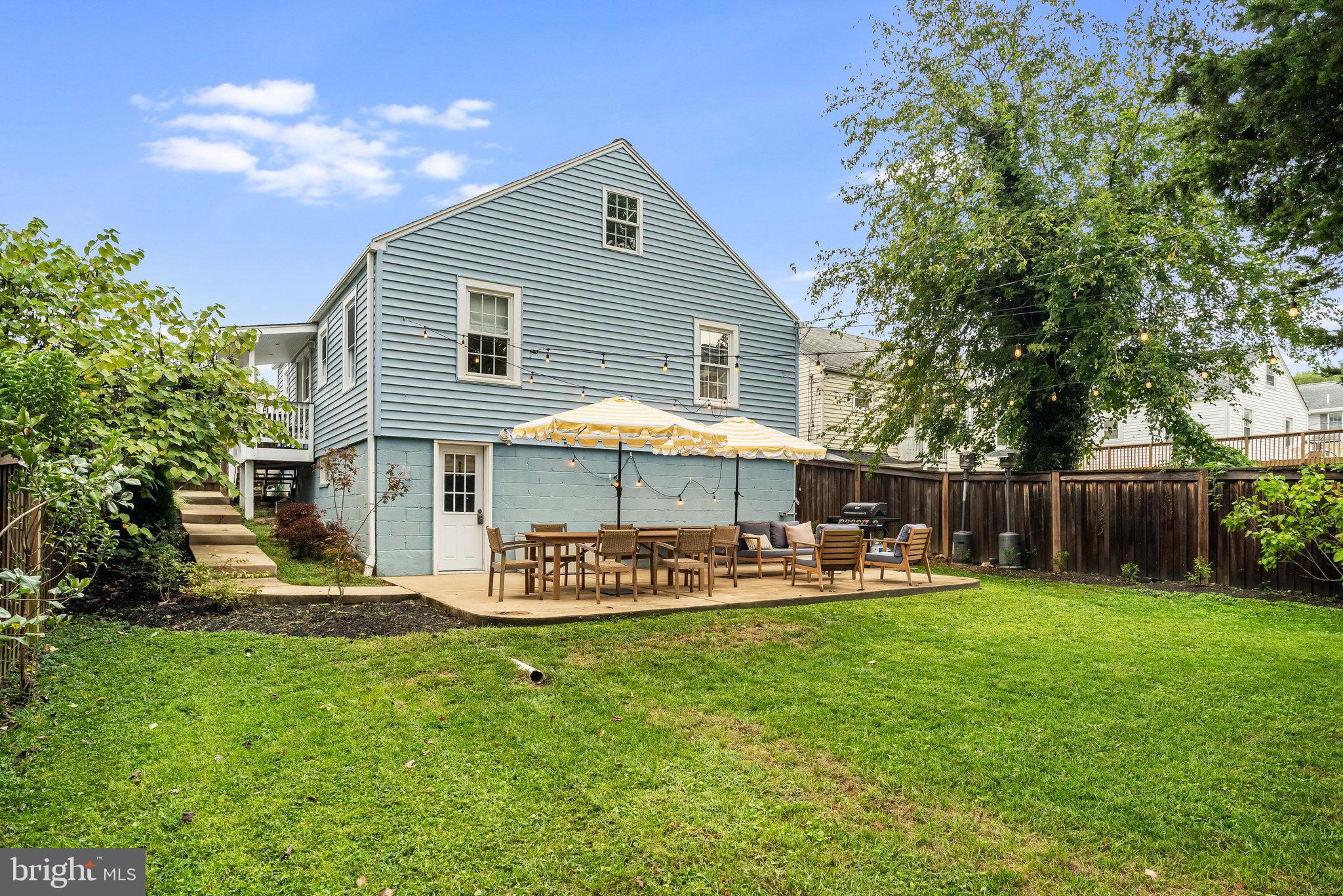 HILLWOOD - Residential