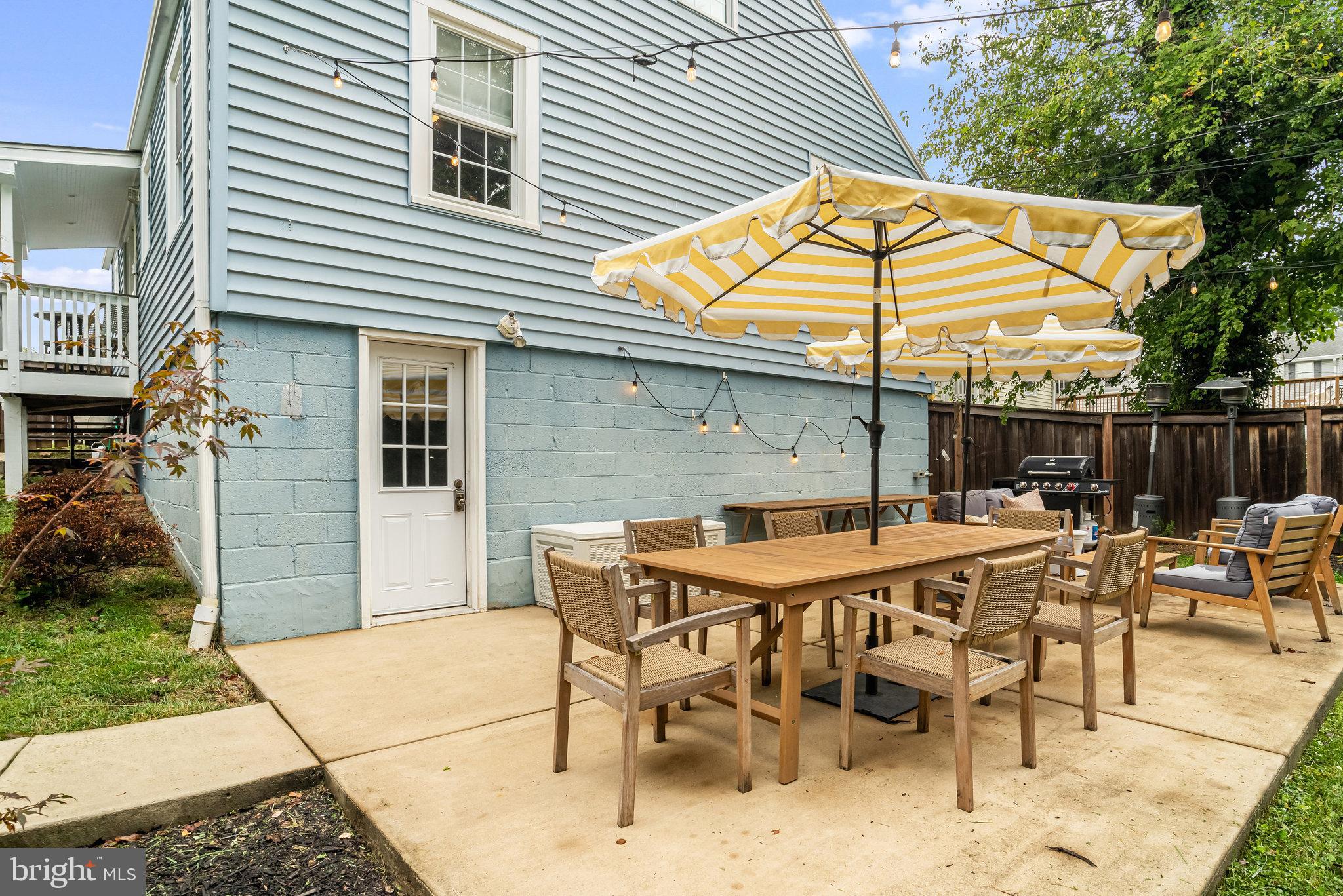 HILLWOOD - Residential