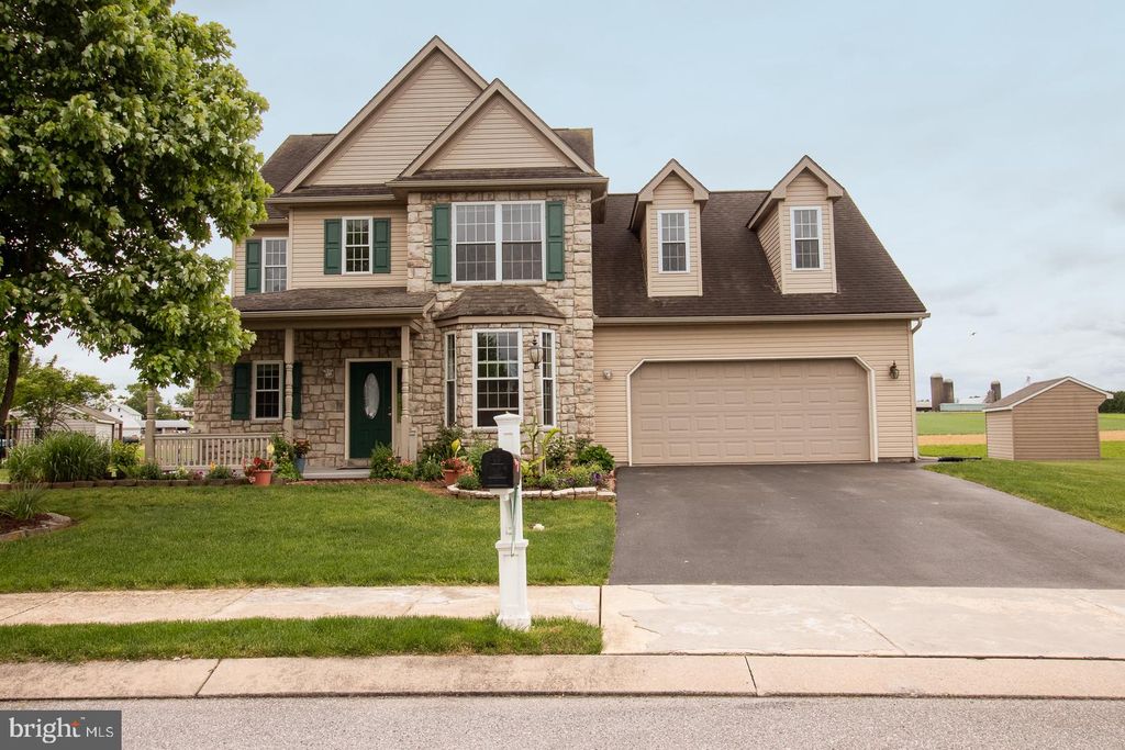 Photo of 48 Coolidge Drive, Ephrata, PA 17522 (MLS # PALA2051132)
