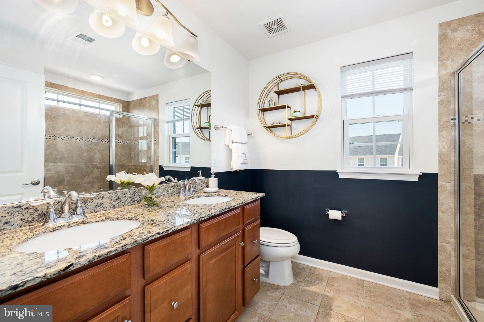 GOVERNORS ROW - Residential