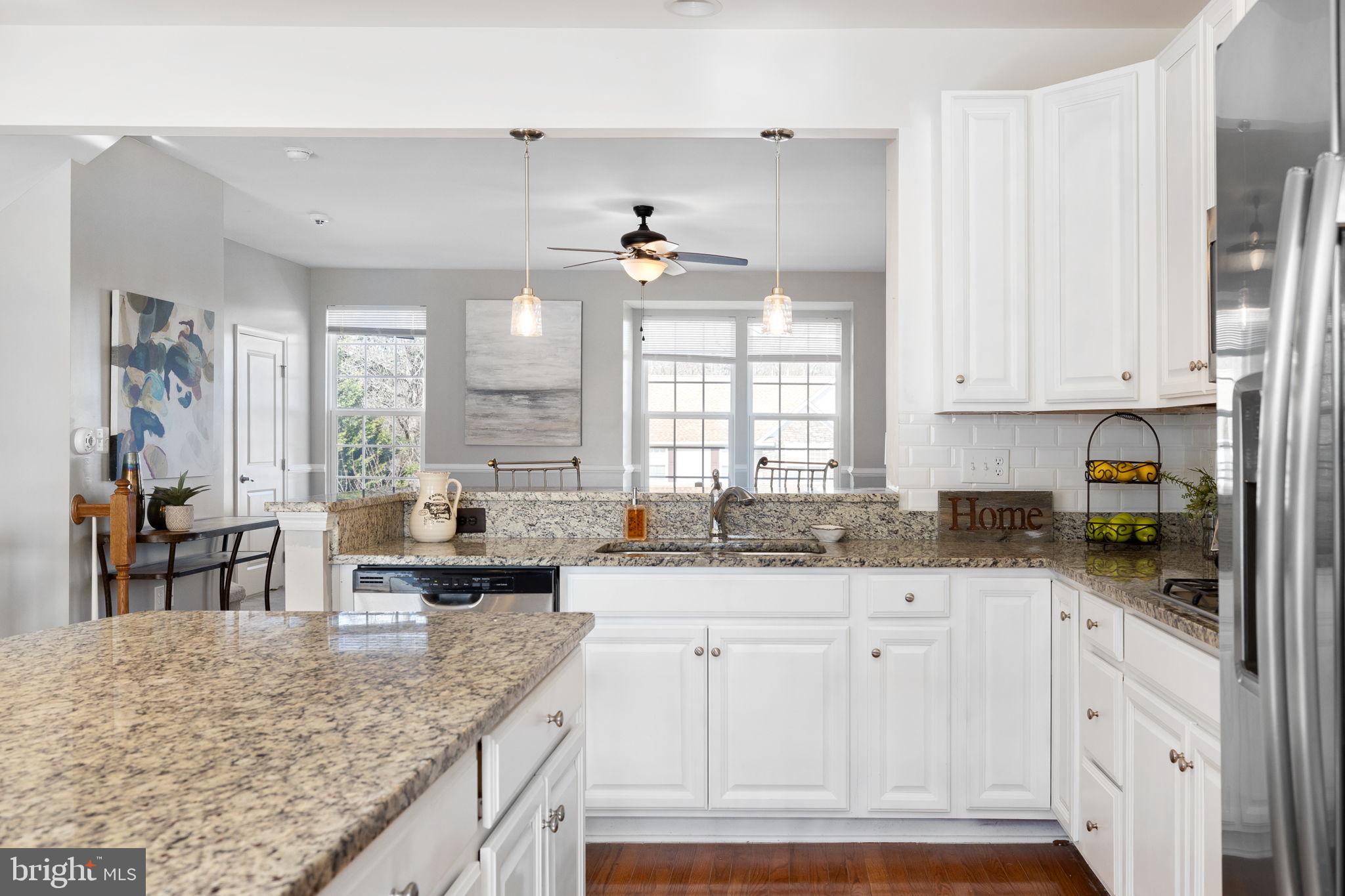 GOVERNORS ROW - Residential