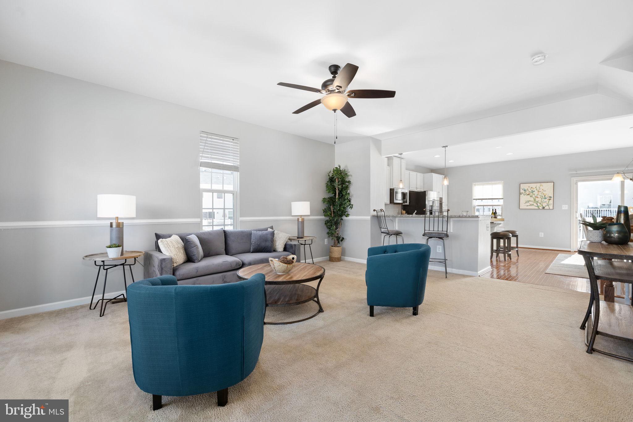 GOVERNORS ROW - Residential