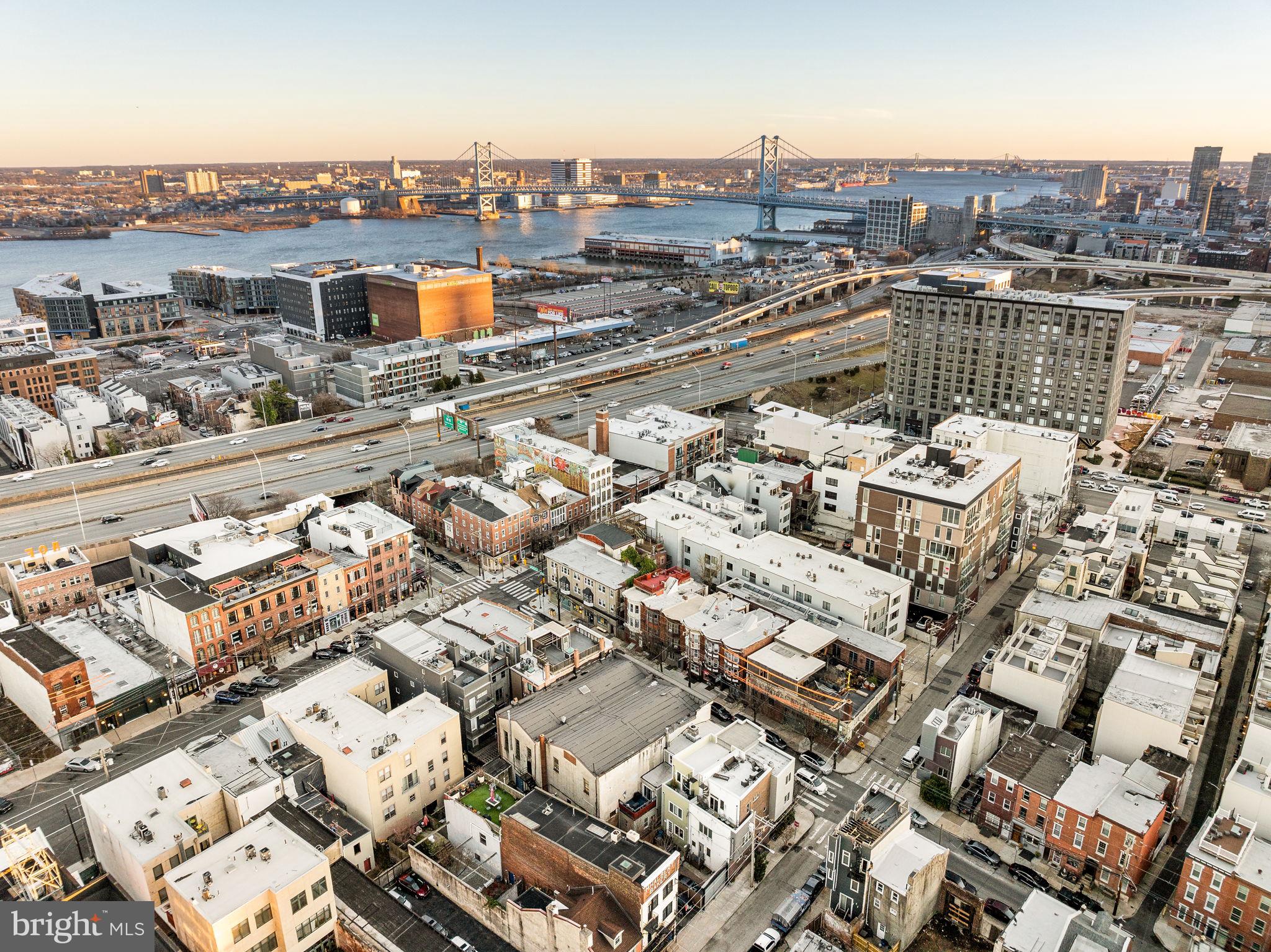 NORTHERN LIBERTIES - Commercial Sale