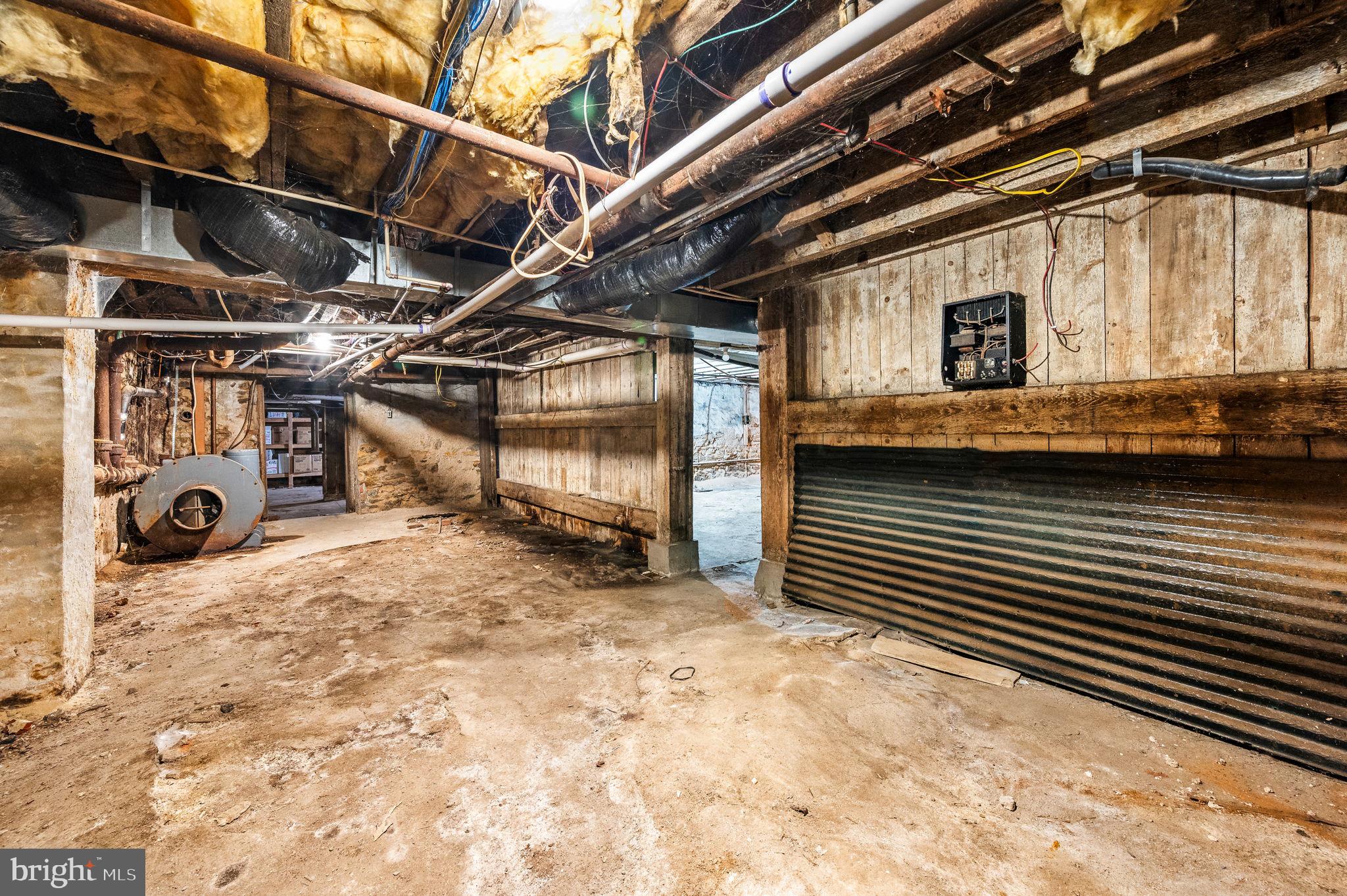 NORTHERN LIBERTIES - Commercial Sale