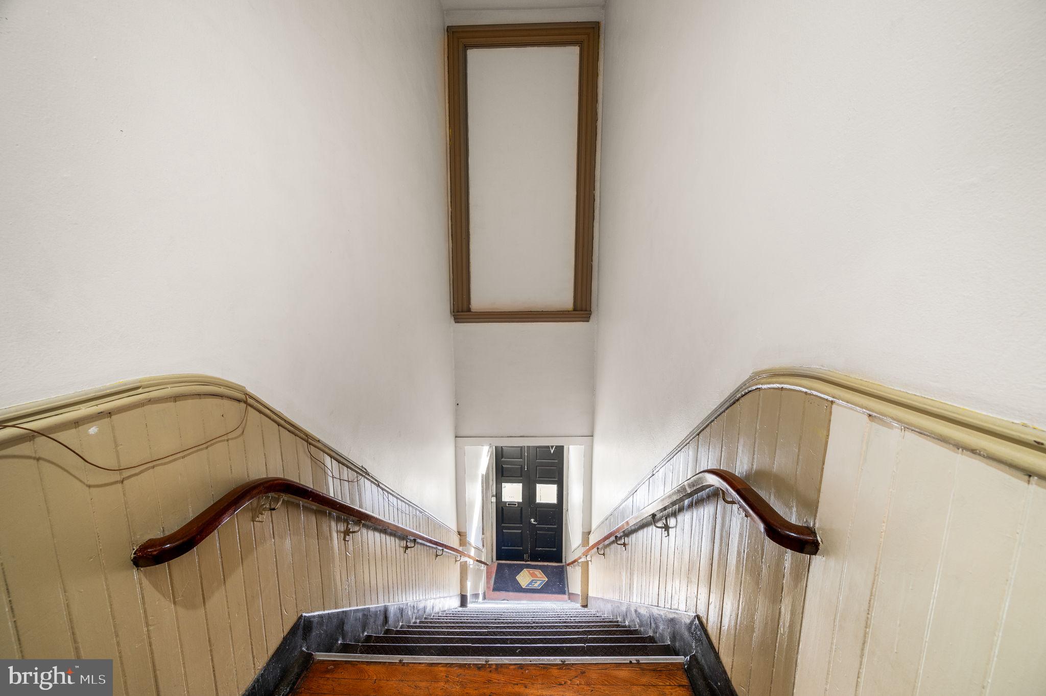 NORTHERN LIBERTIES - Commercial Sale