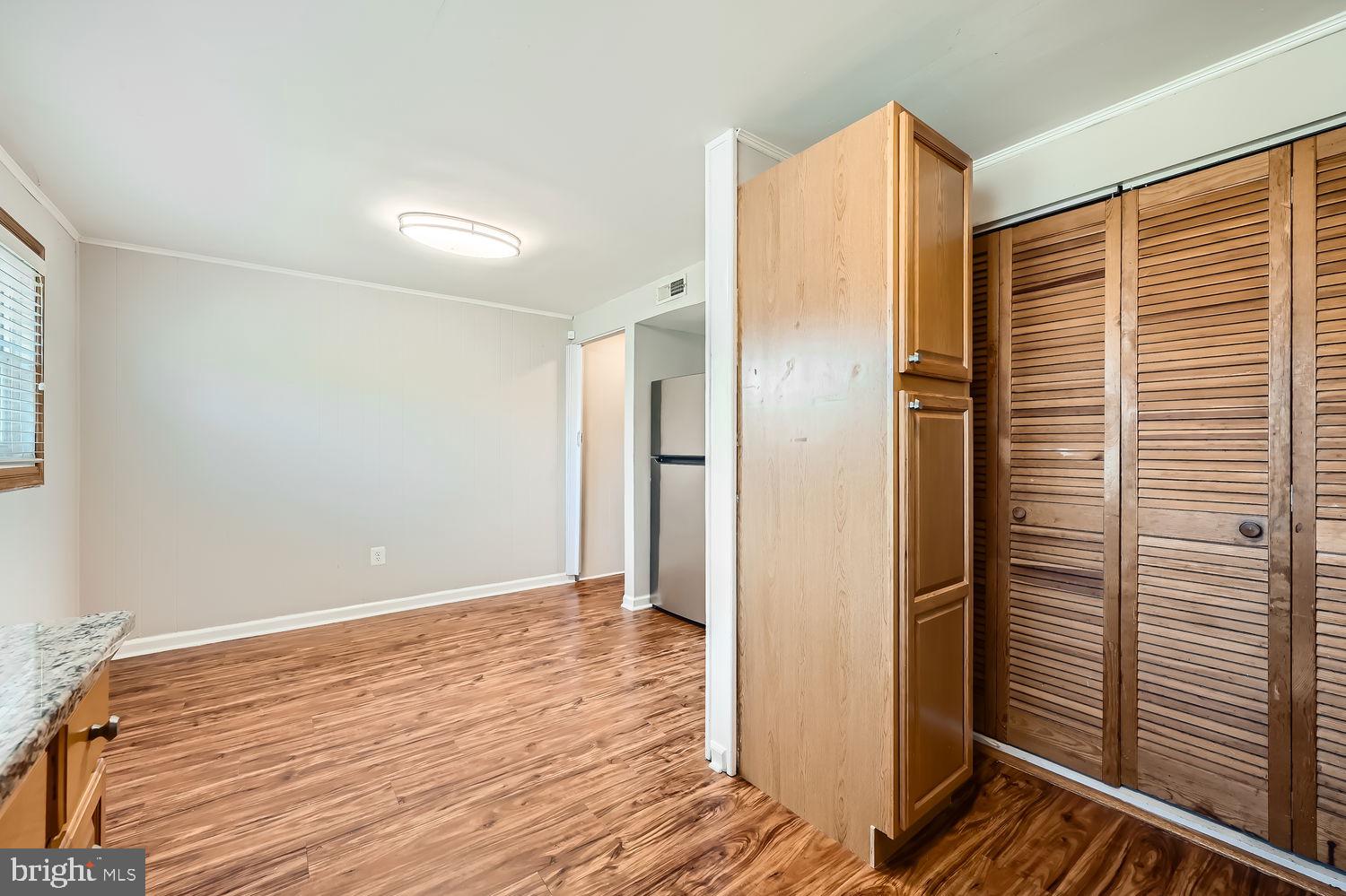 EASTCREST - Residential