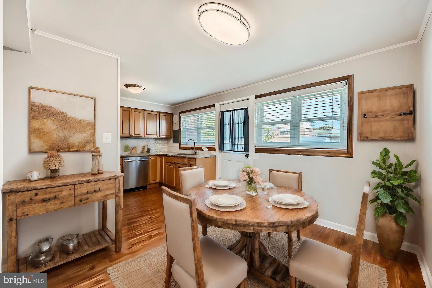 EASTCREST - Residential