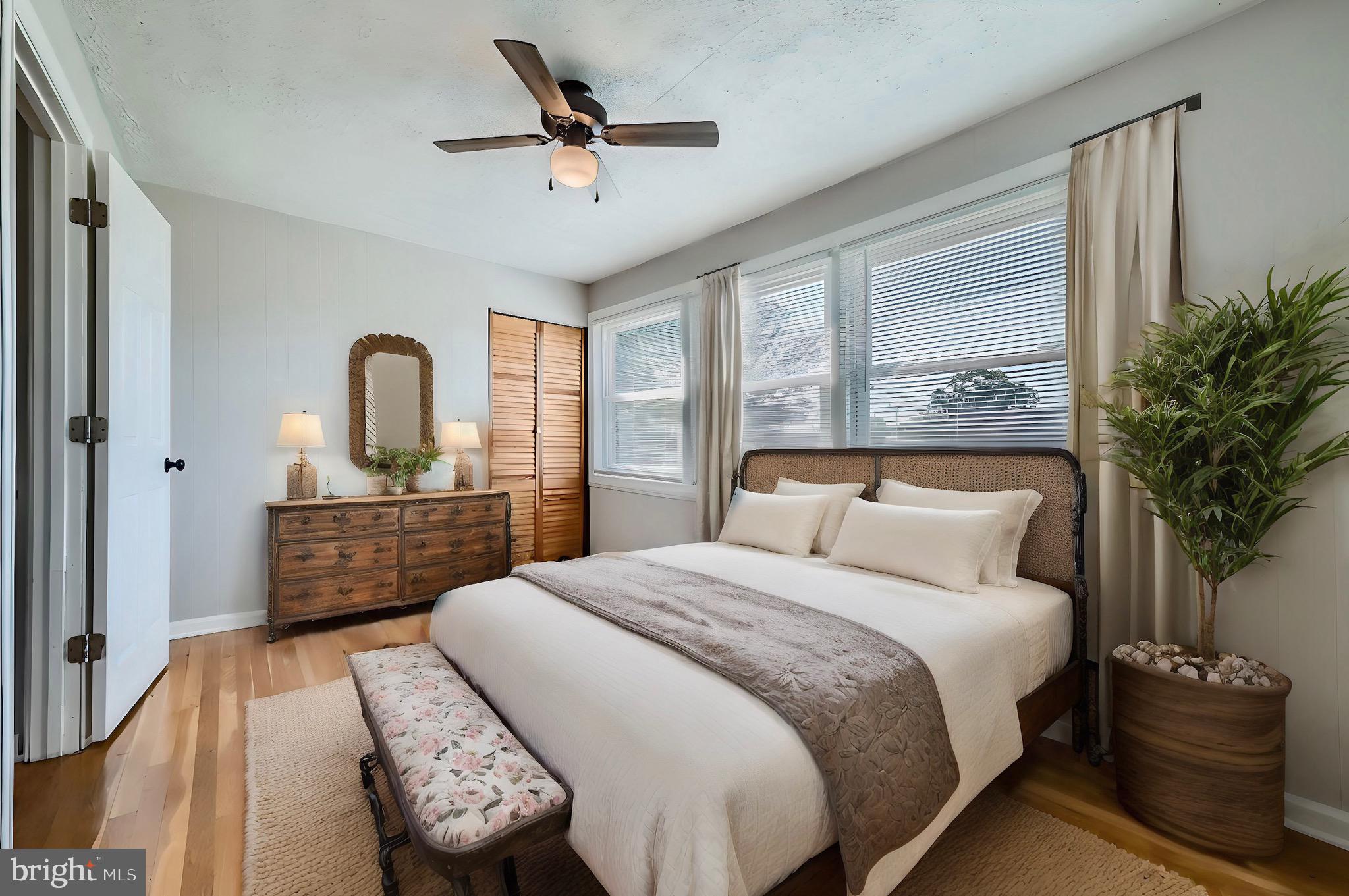 EASTCREST - Residential