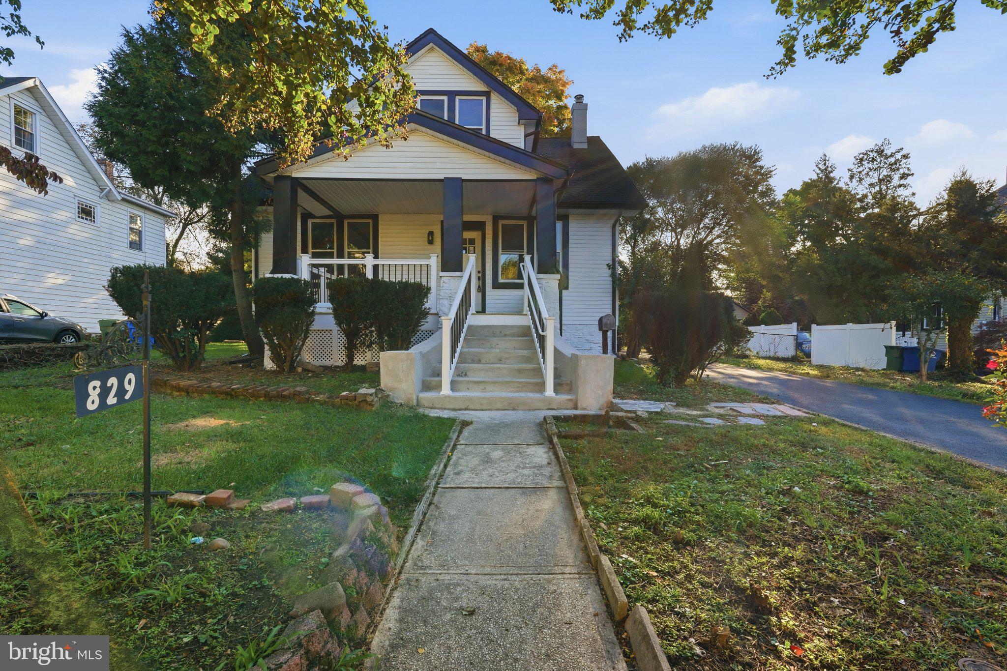 829 MORGAN AVENUE