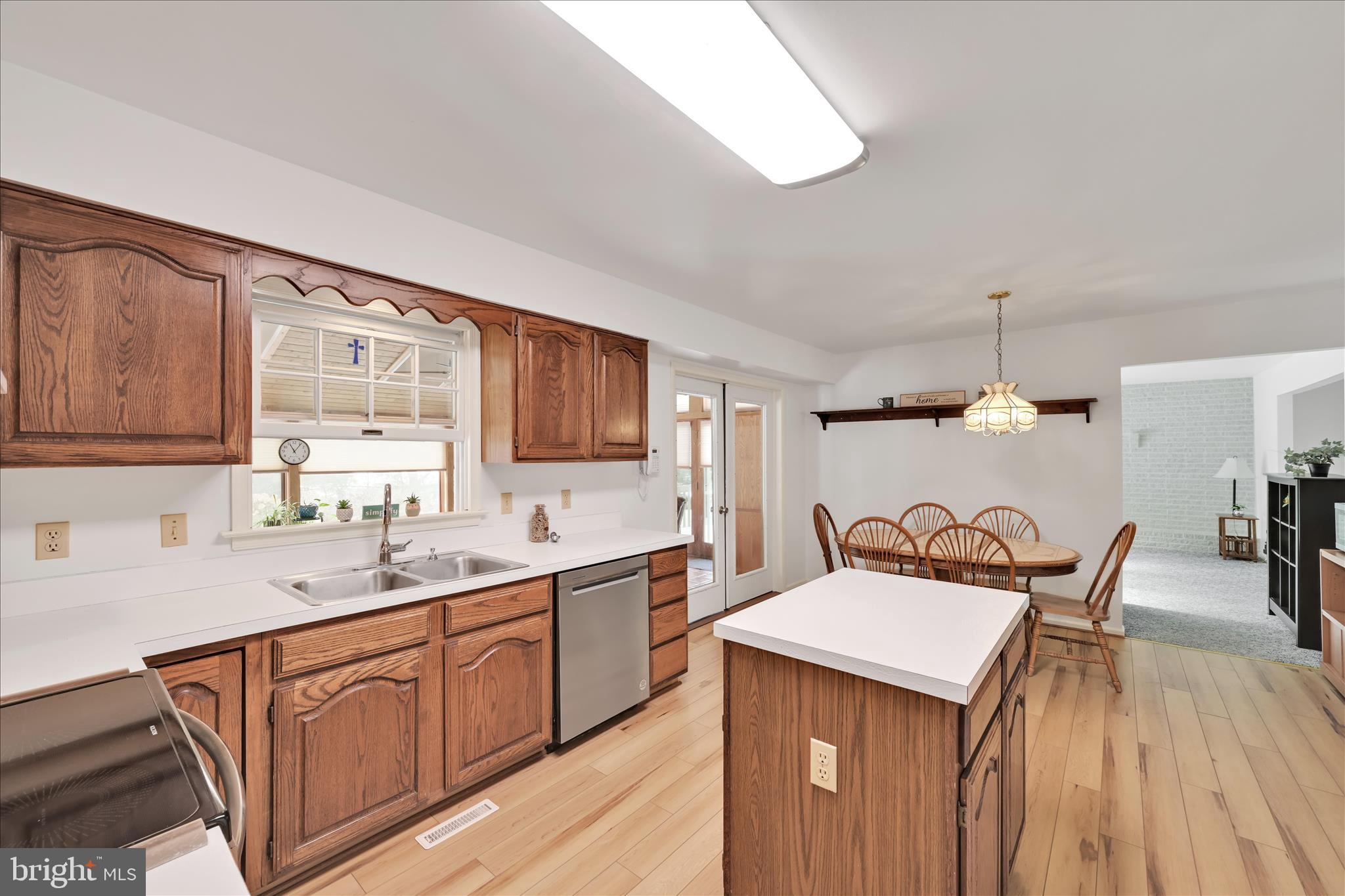 PINE BROOK - Residential