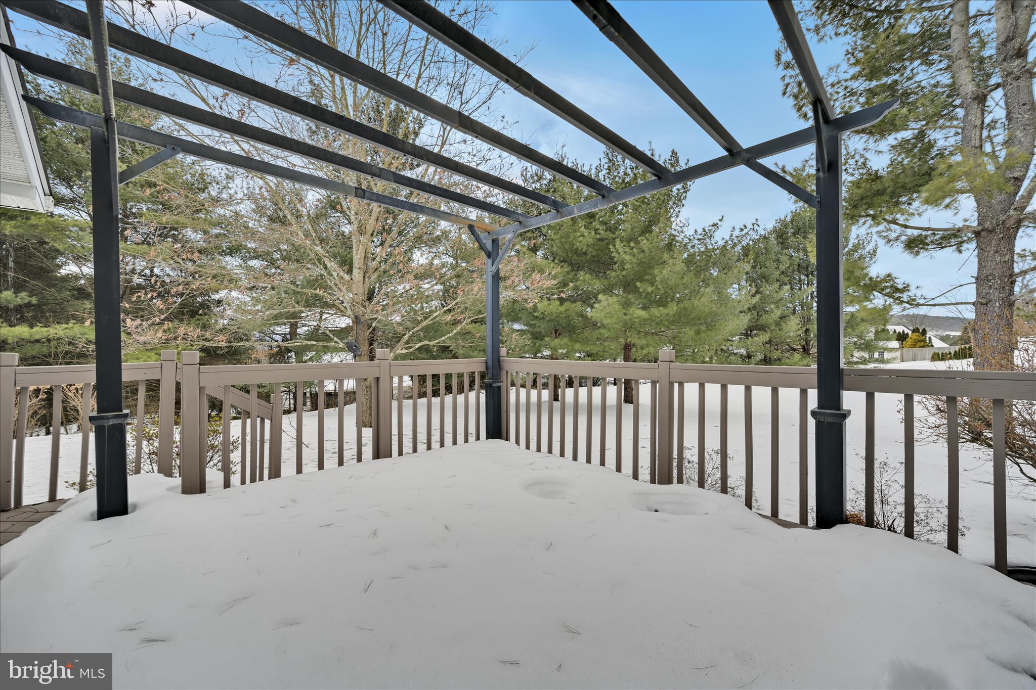 PINE BROOK - Residential