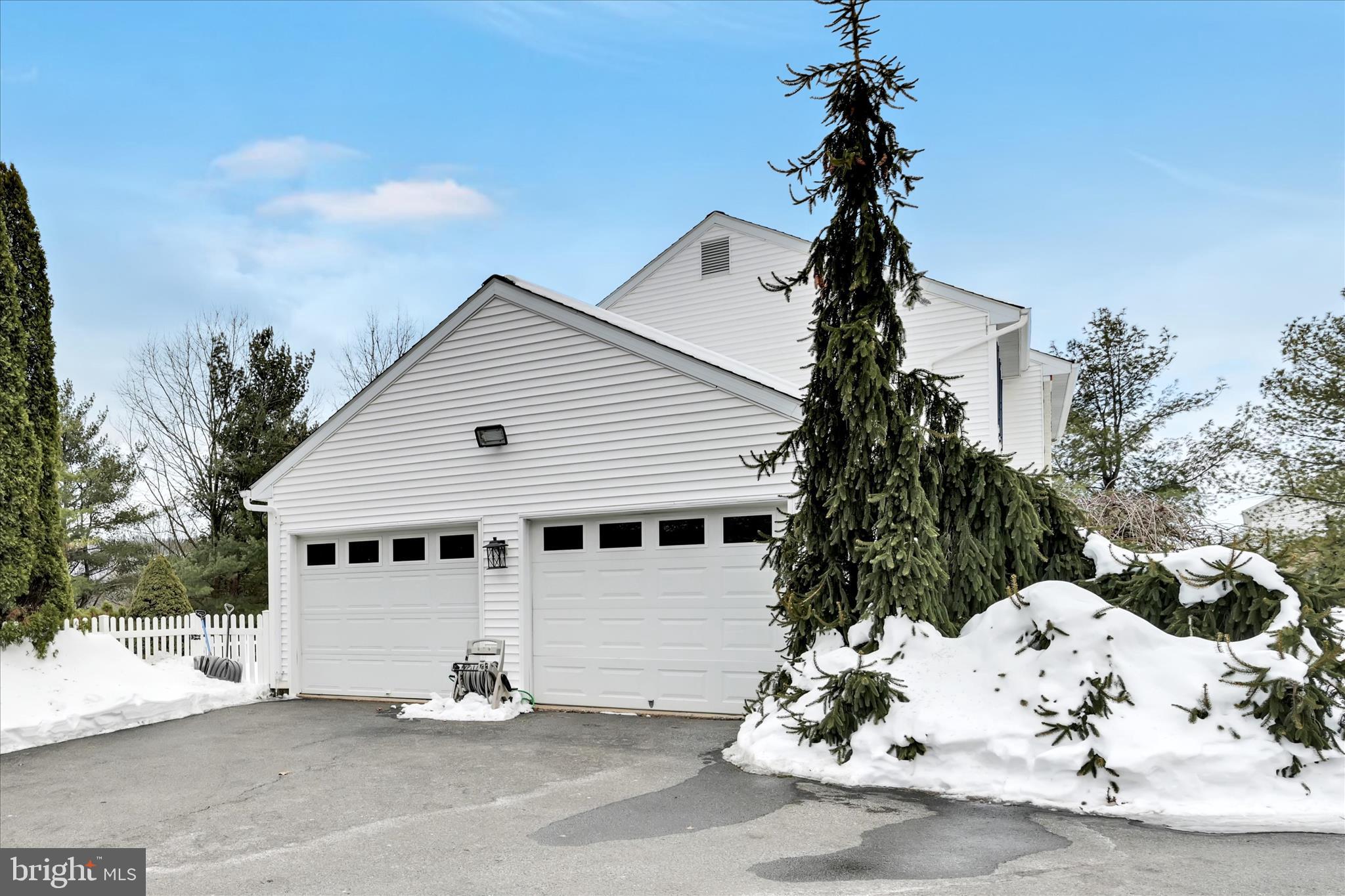 PINE BROOK - Residential