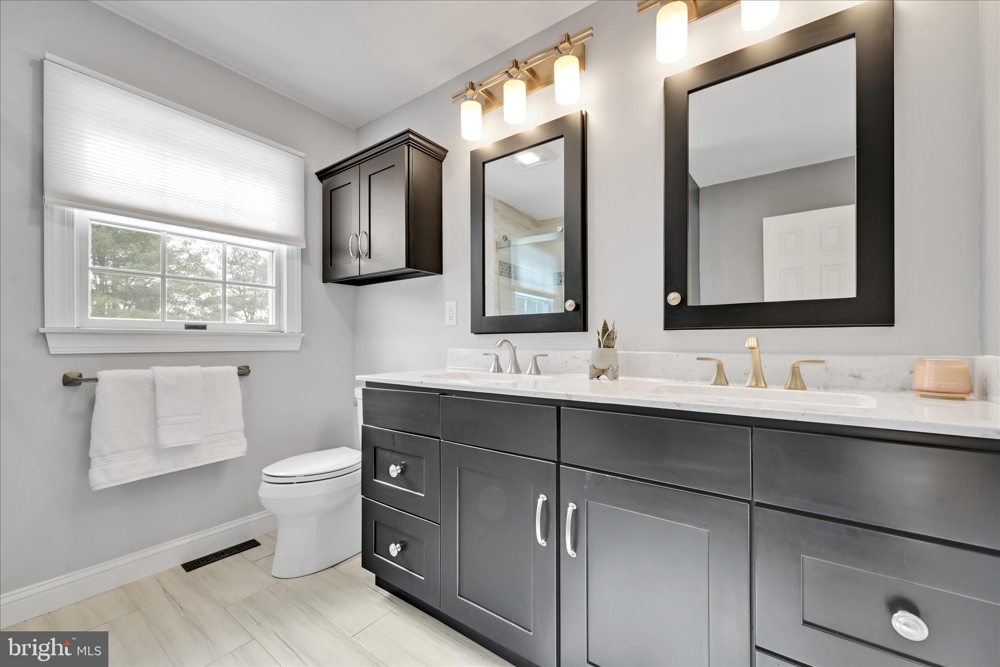 PINE BROOK - Residential