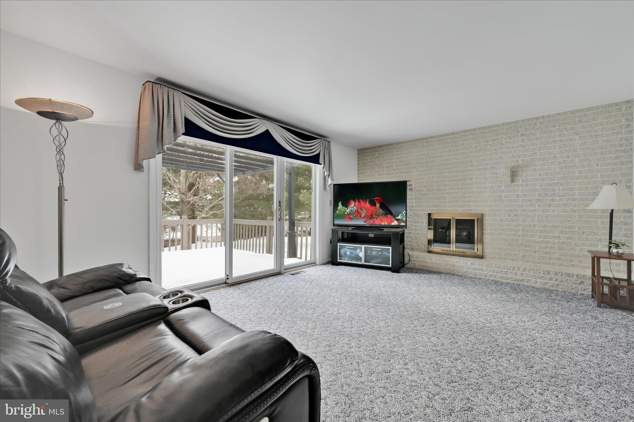 PINE BROOK - Residential