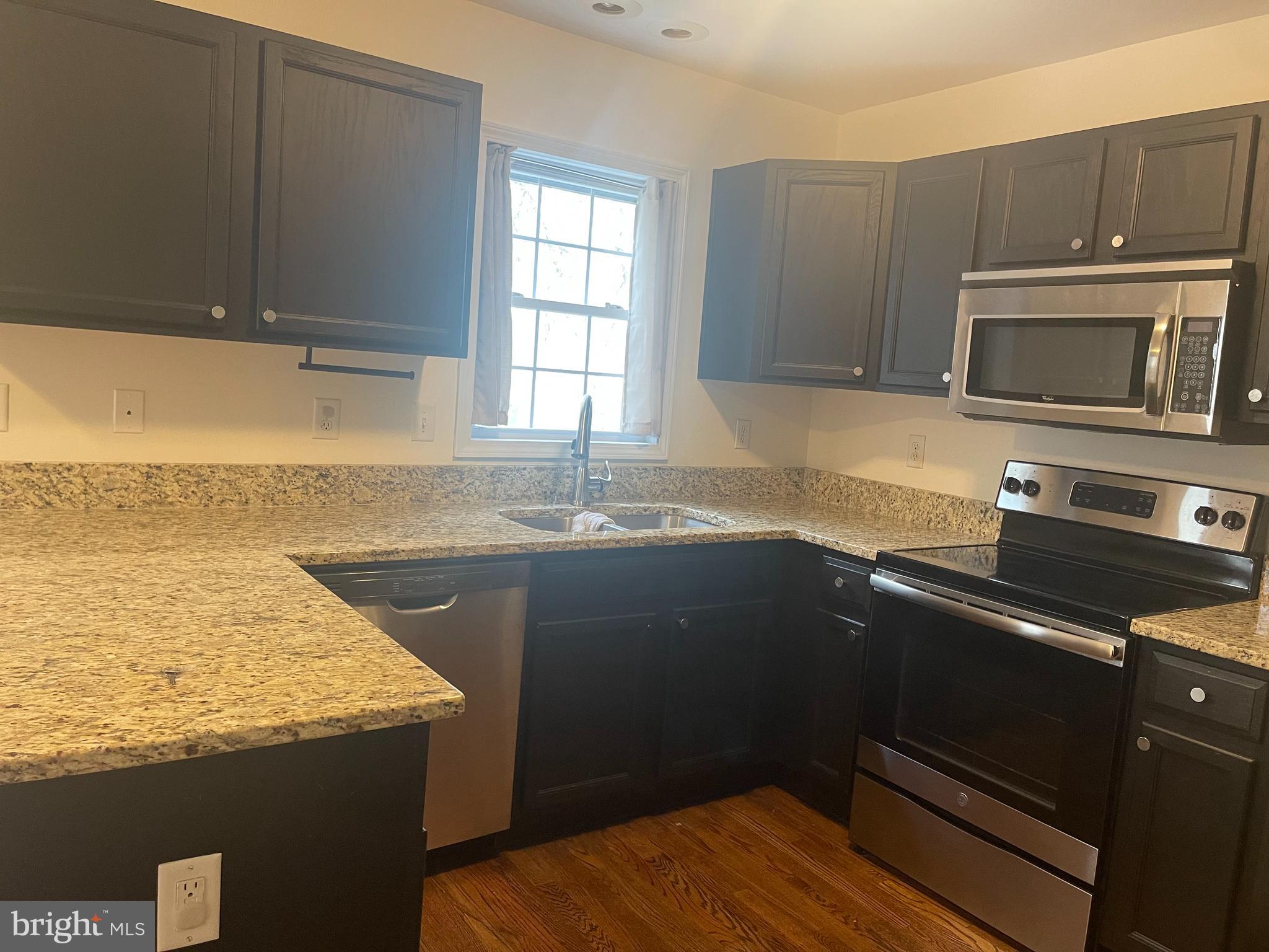 FAIRVIEW BEACH - Residential