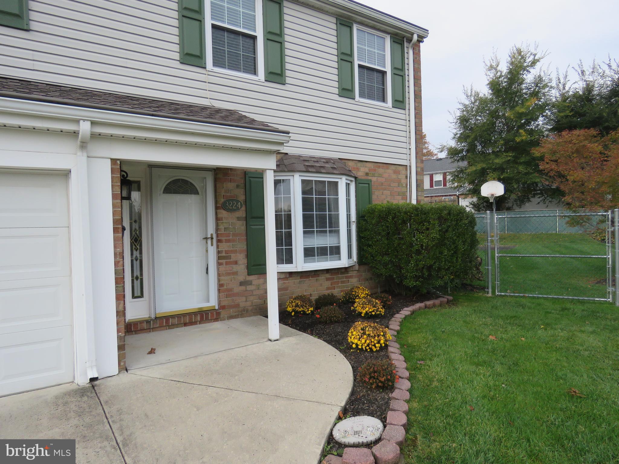 NESHAMINY VALLEY - Residential Lease