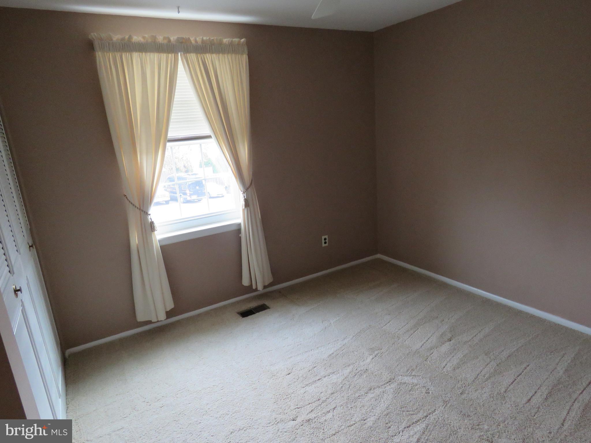 NESHAMINY VALLEY - Residential Lease
