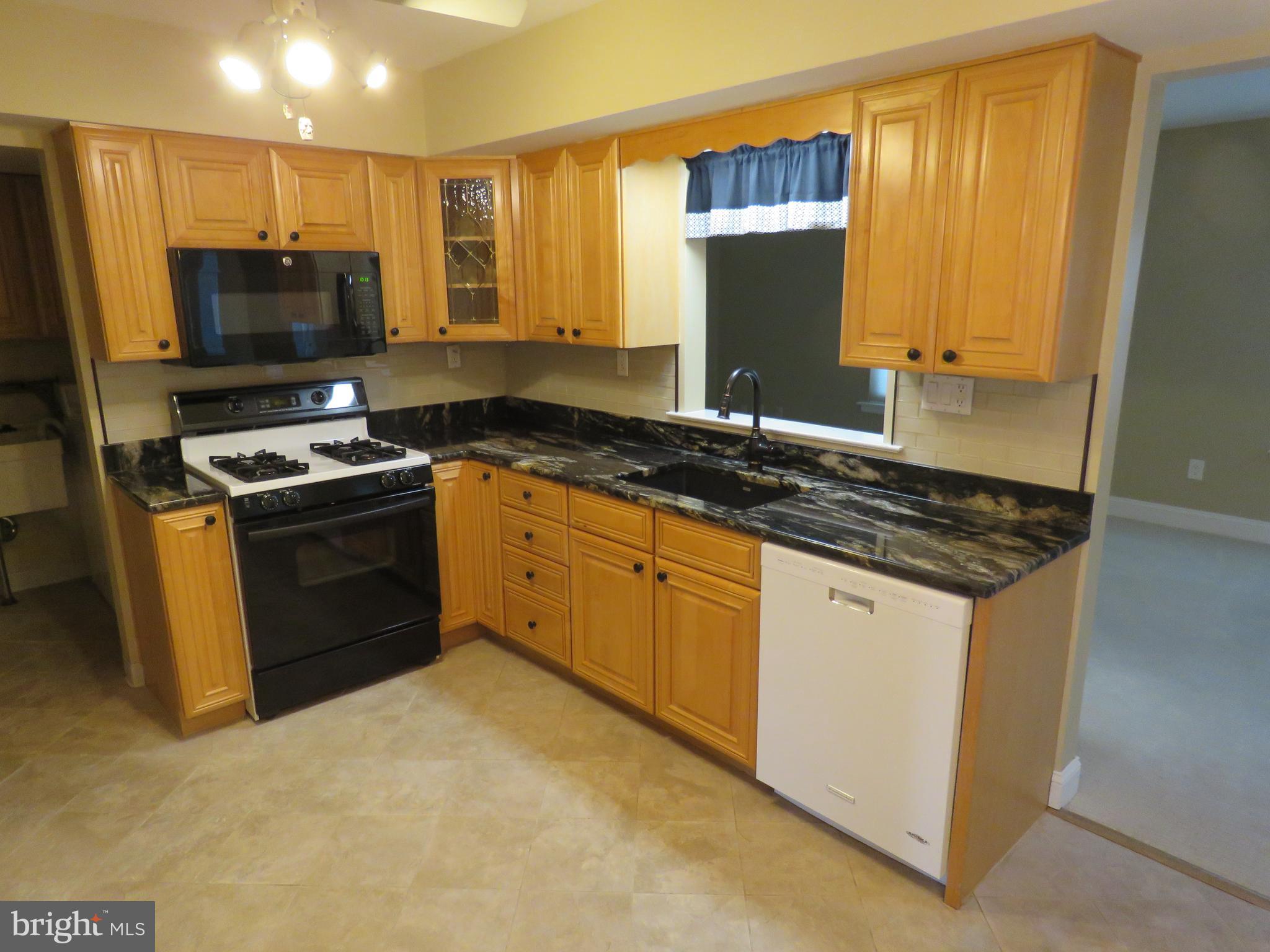 NESHAMINY VALLEY - Residential Lease