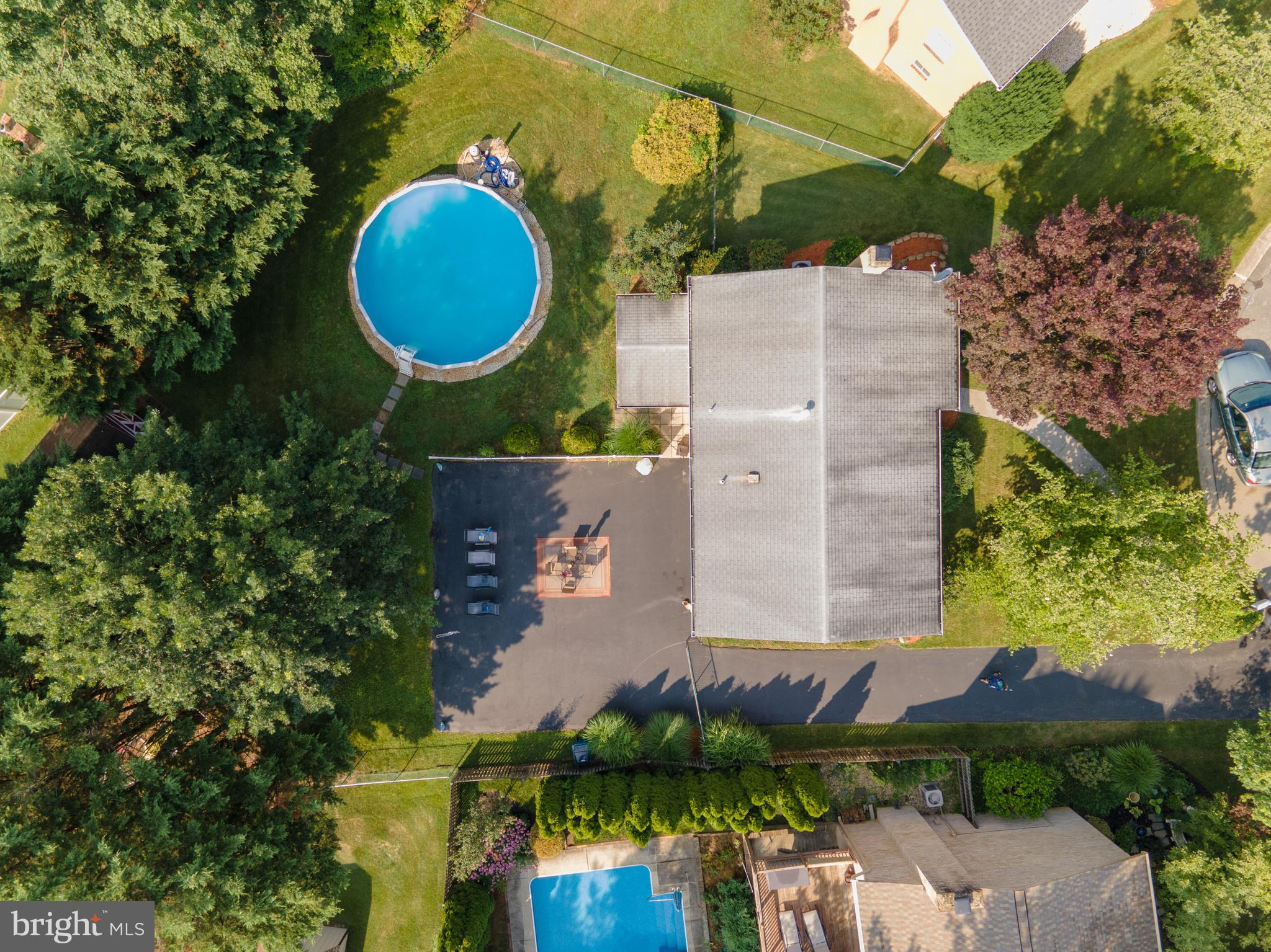 HALFWAY - Residential