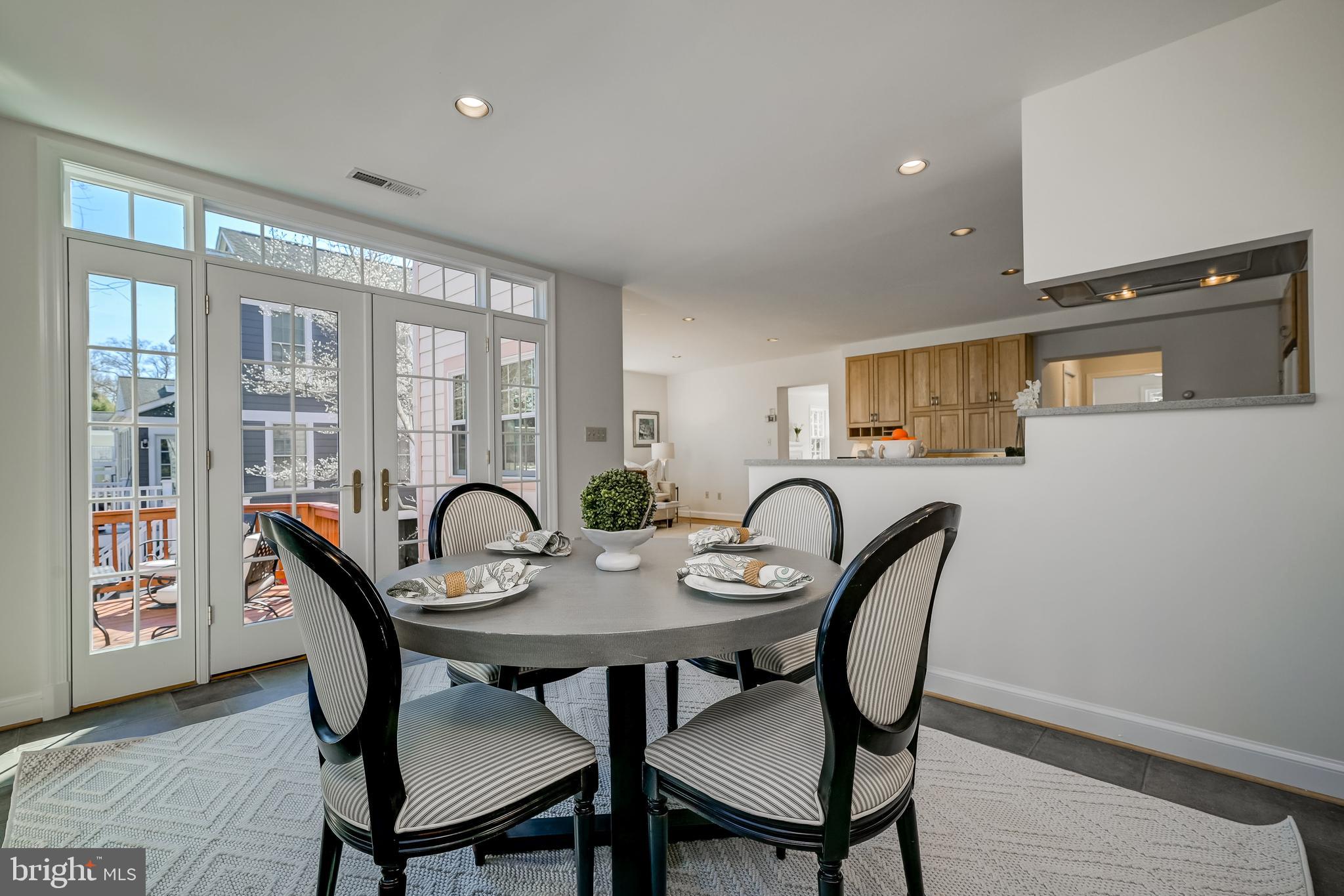 WHEATLEY HILLS - Residential