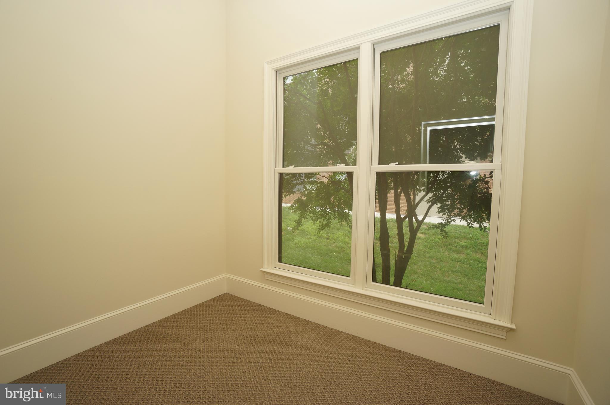 PARK POTOMAC - Residential