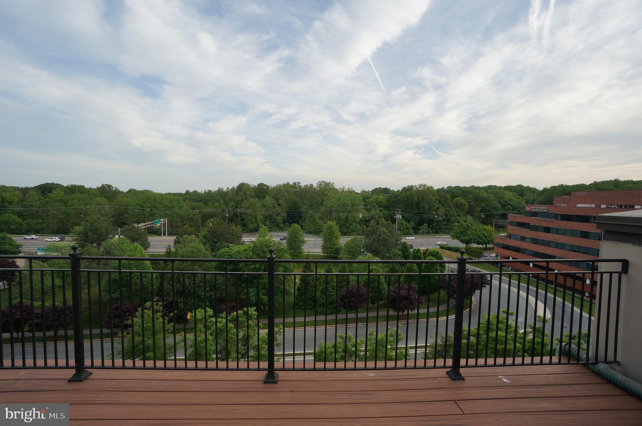 PARK POTOMAC - Residential