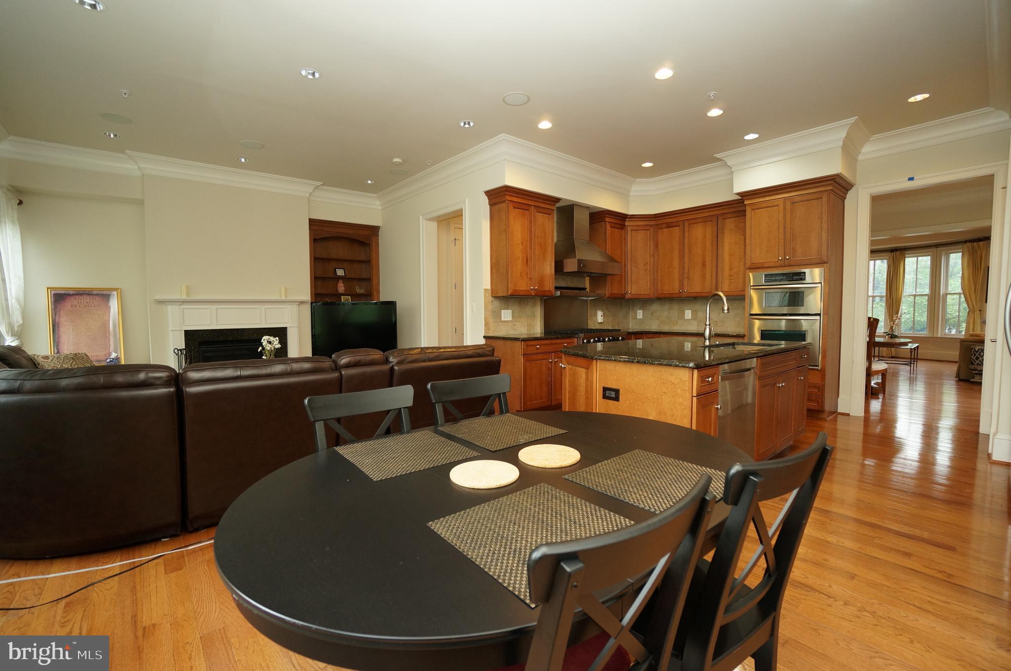 PARK POTOMAC - Residential