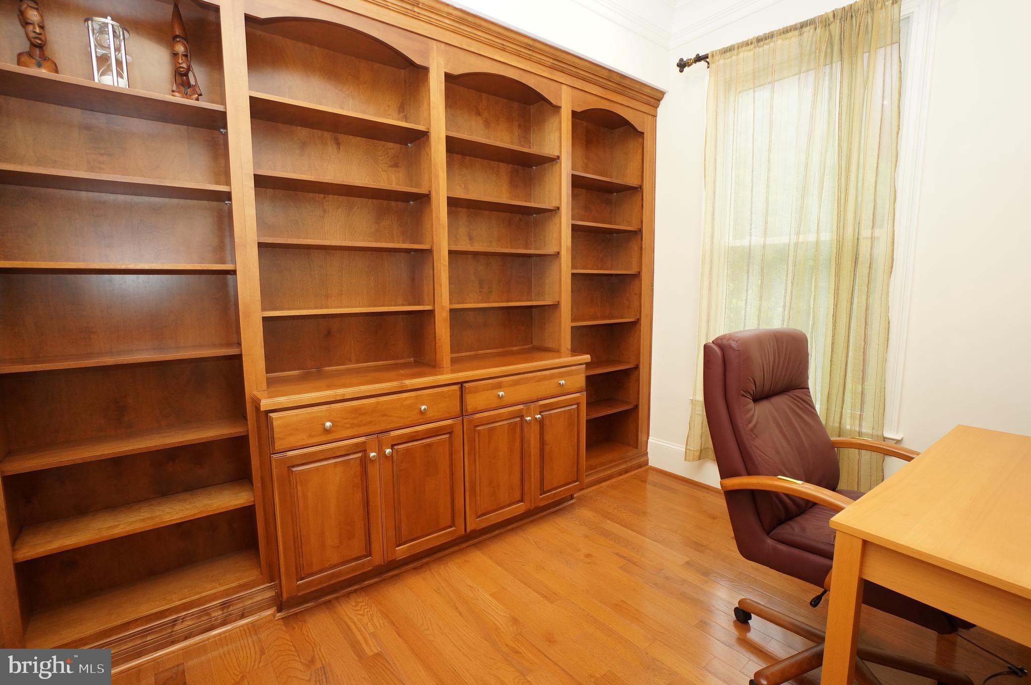 PARK POTOMAC - Residential