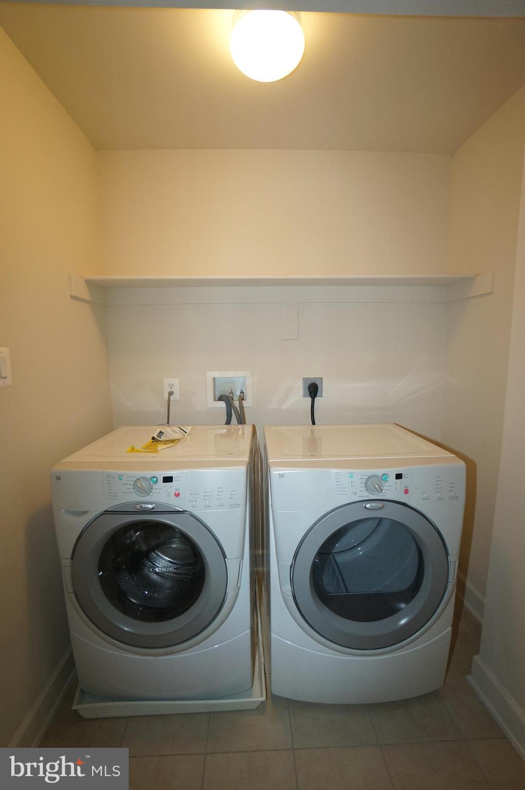 PARK POTOMAC - Residential