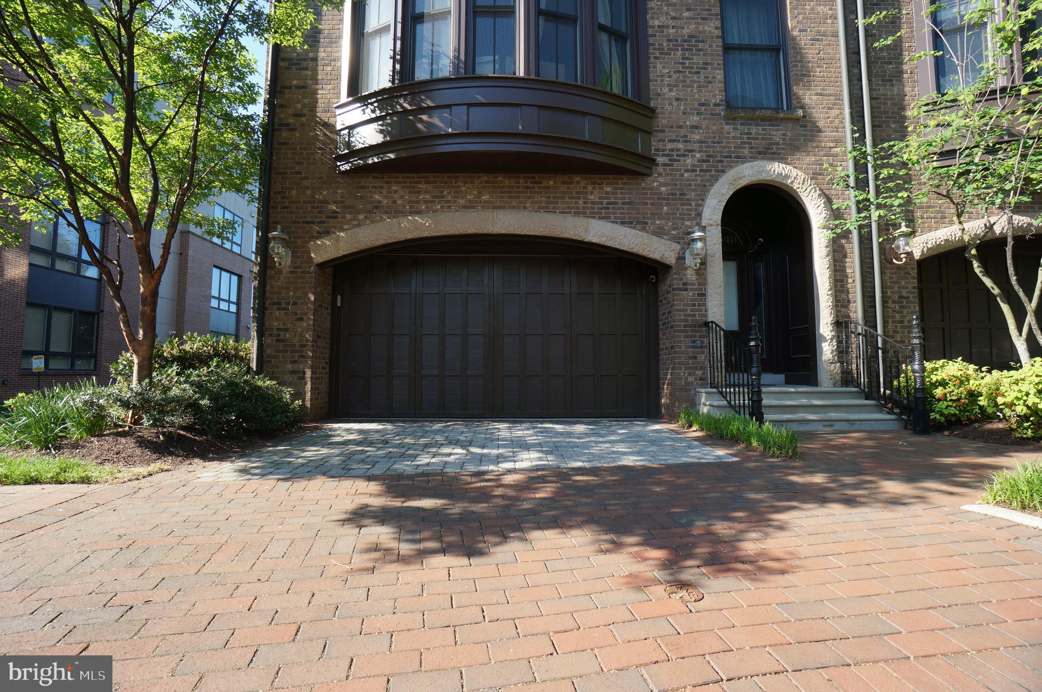 PARK POTOMAC - Residential