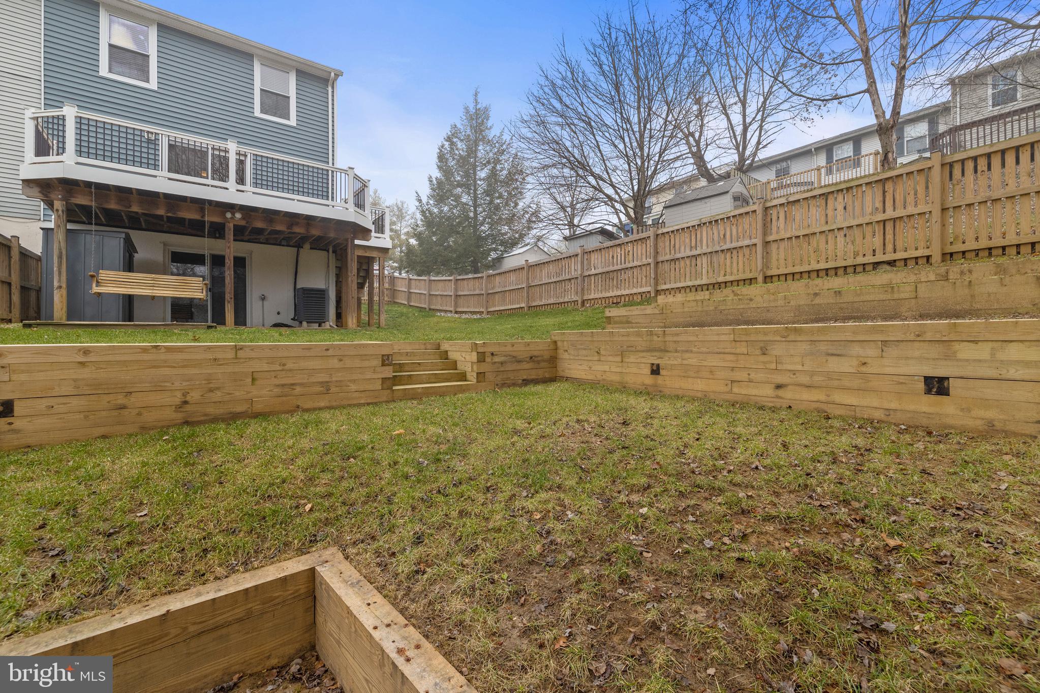 WHISPERING WOODS - Residential