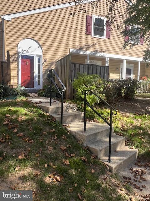 *** Deadline for Offers Wednesday, November 13th @ 2pm.**** Nestled in the heart of Olney, MD, discover the charm and comfort of 18255 Rolling Meadow Way. This immaculately cared condo offers a blend of modern luxury and suburban convenience. The living spaces have large, newer windows which allow great sunlight throughout the home. A cozy fireplace is found in the open living room. Kitchen includes a new LG stove, newer Bosch dishwasher & Samsung refrigerator. Unit contains a Kenmore washer/dryer. Tons of closet space! Additionally, a deck provides a private oasis for outdoor relaxation, along with a storage closet. It’s all freshly painted and has 2 full baths. Centrally located in Olney with easy access just moments away to the ICC along with local amenities, shopping centers & dining options. Sentrilock on Front Door.