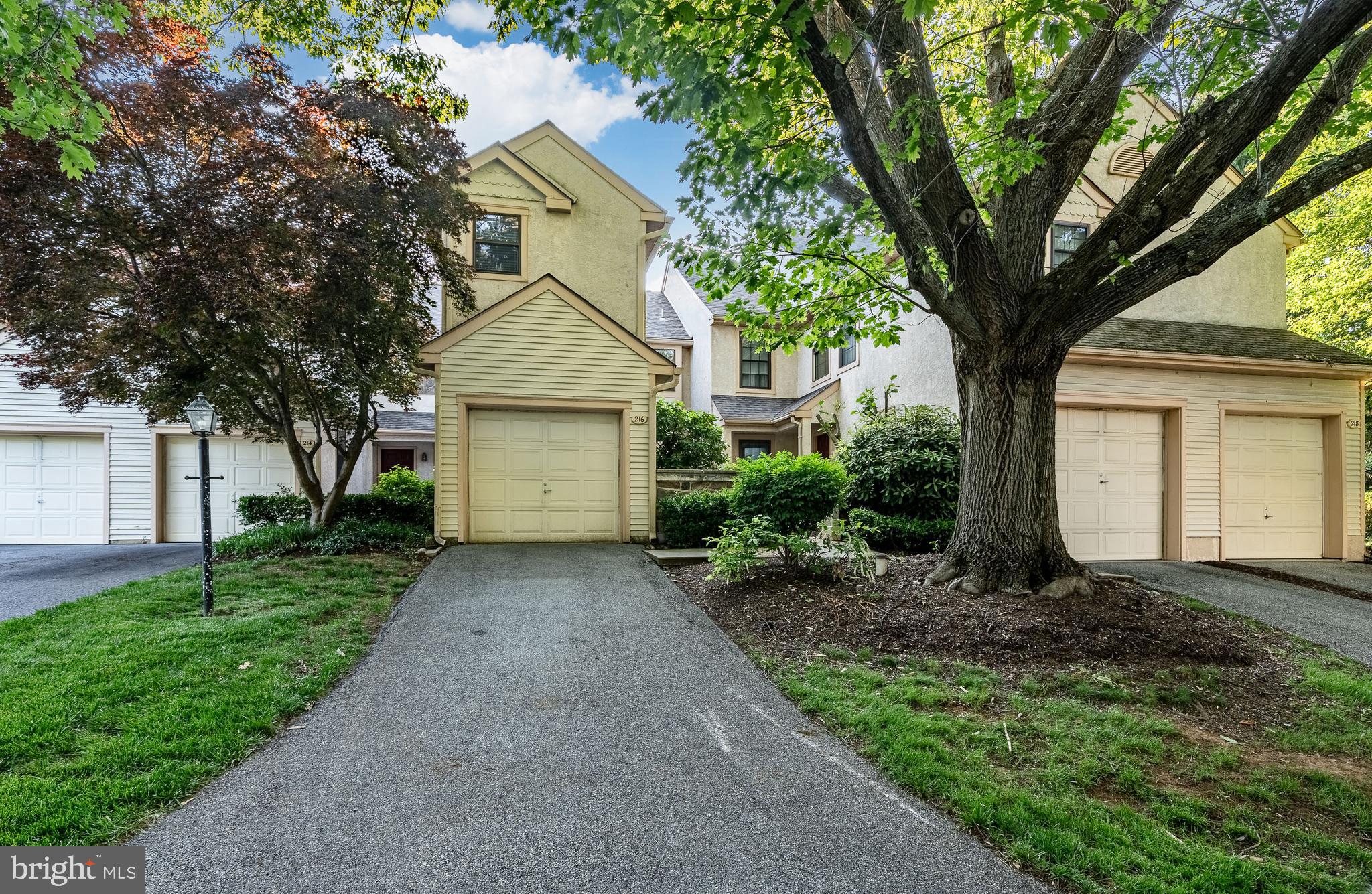 216 MANSION HOUSE DRIVE 103D