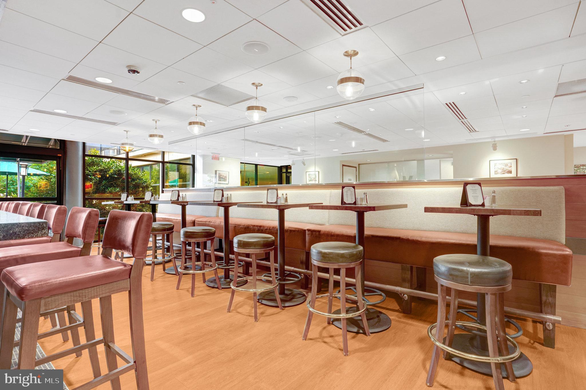 MONTEBELLO - Residential