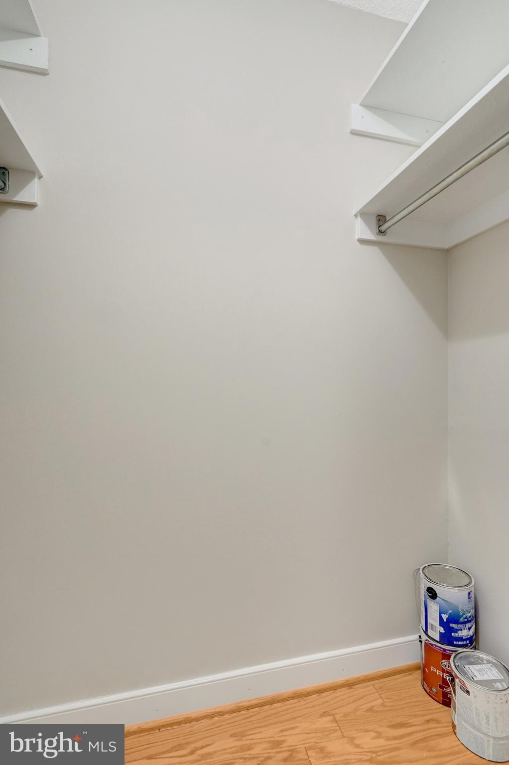 MONTEBELLO - Residential