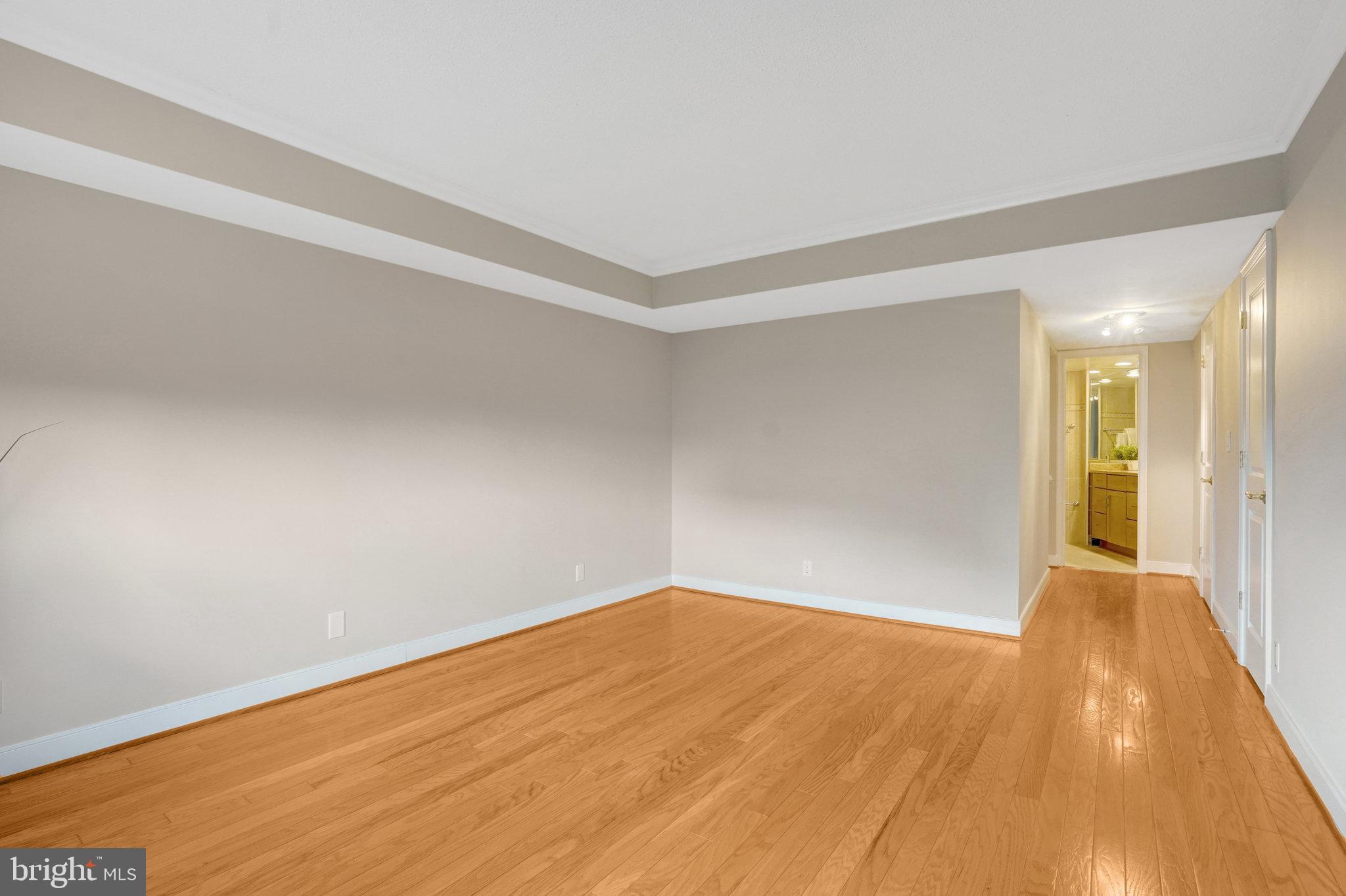 MONTEBELLO - Residential