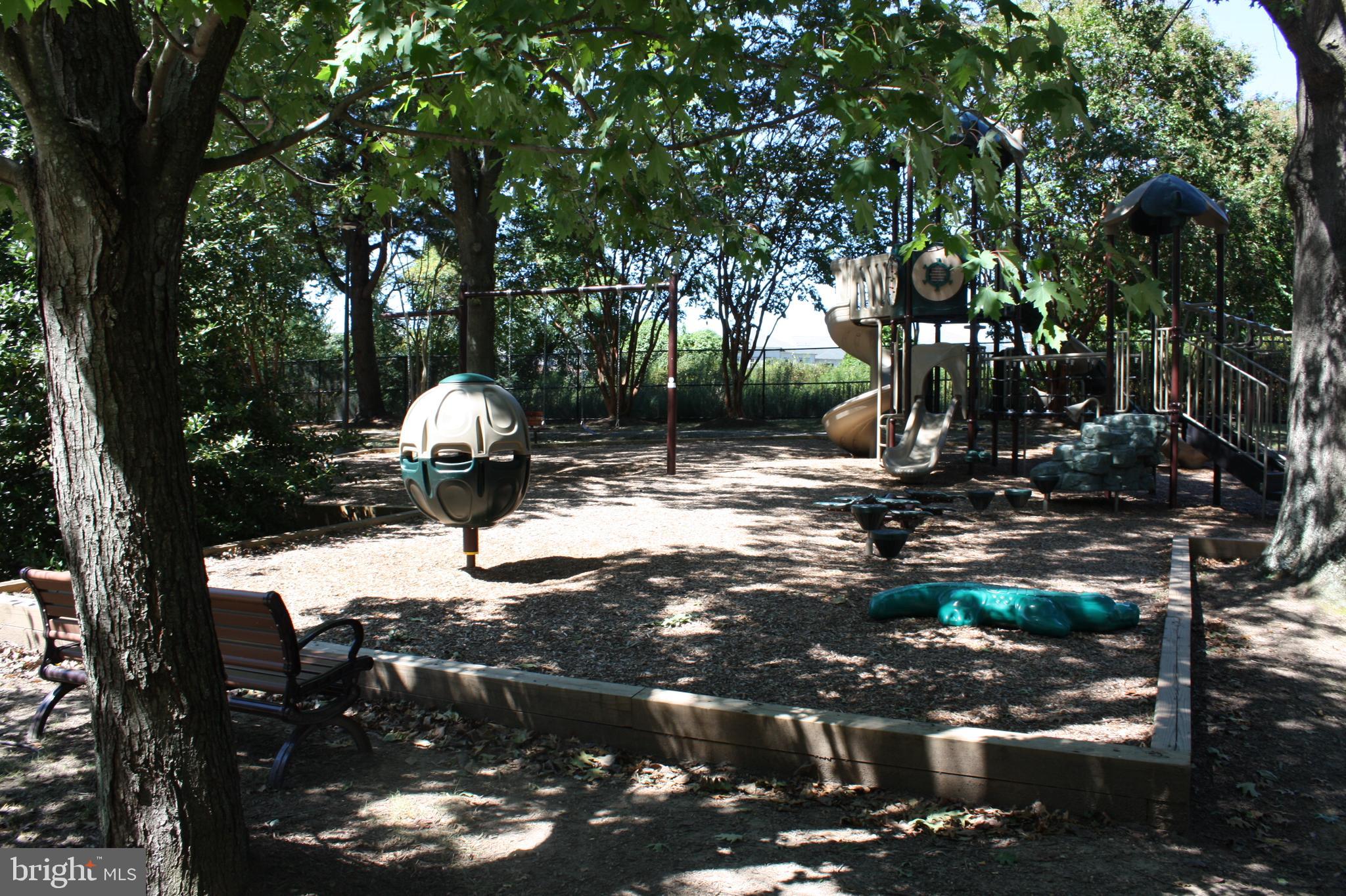 MONTEBELLO - Residential