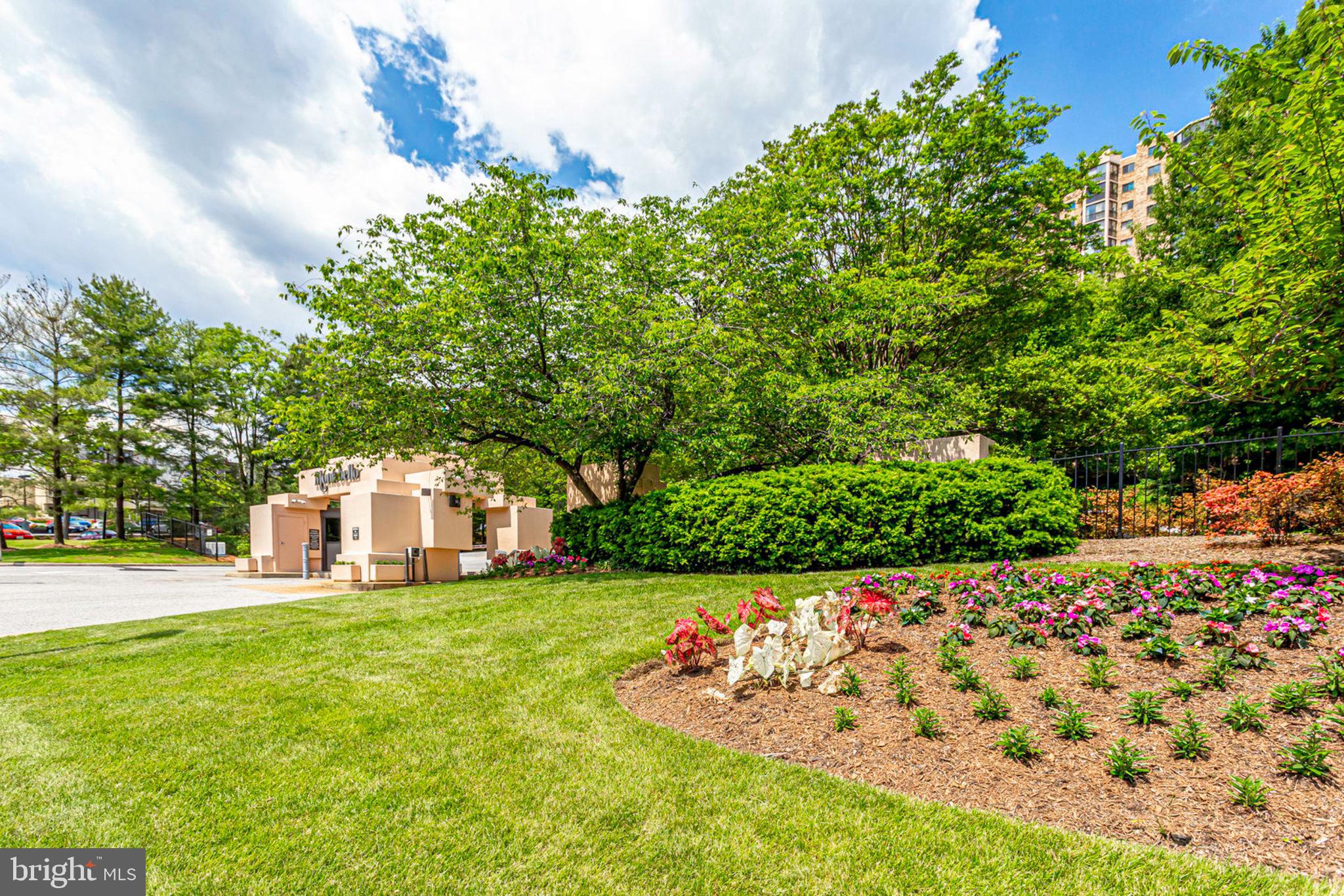 5902 MOUNT EAGLE DRIVE 817